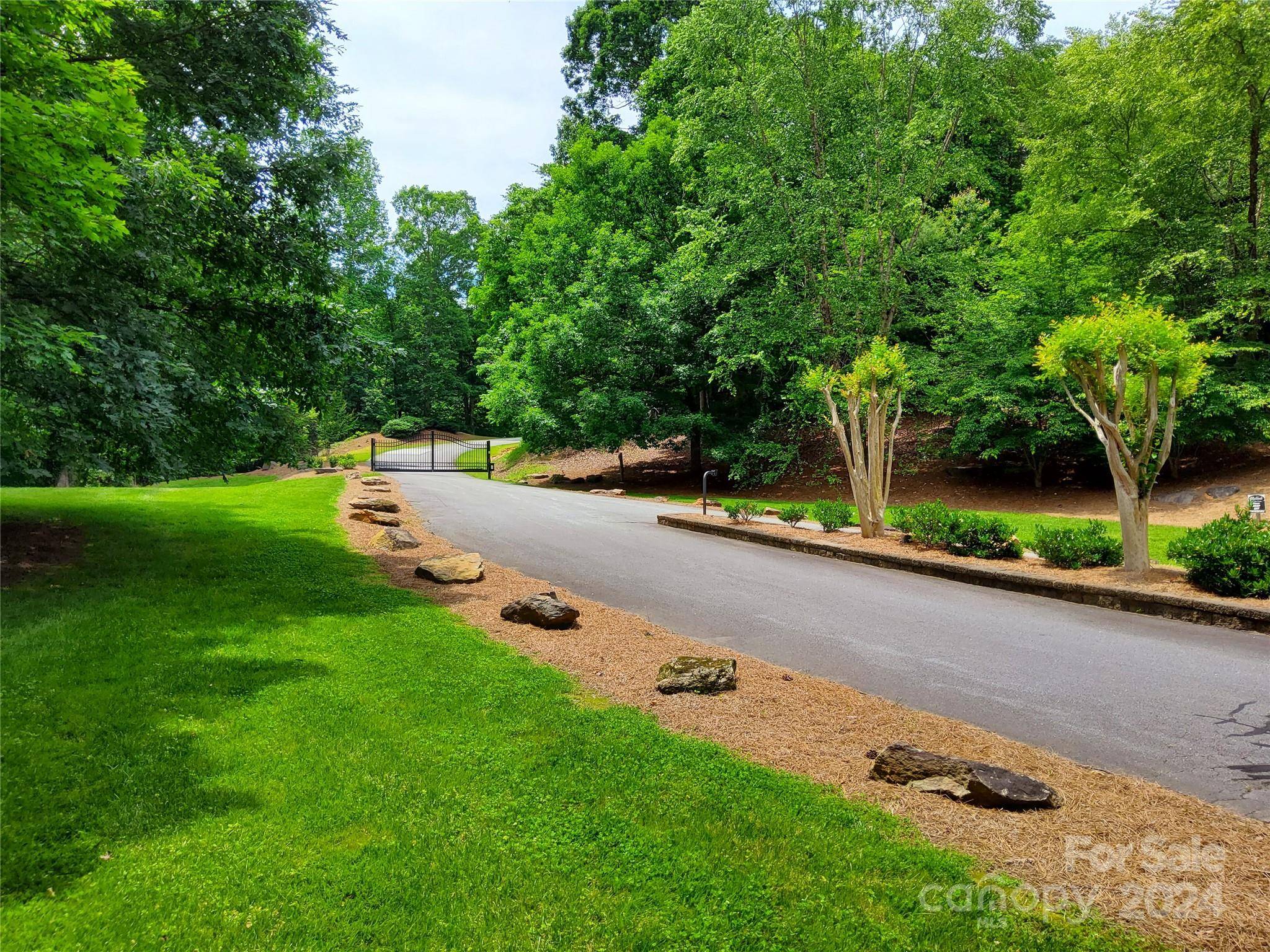 0 Bear Cliff WAY #14, Lake Lure, NC 28746