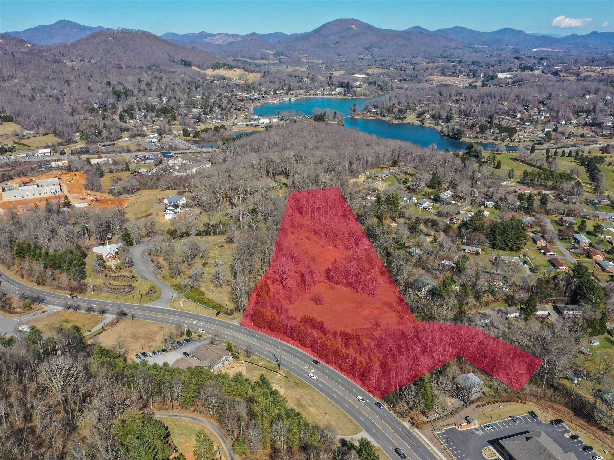000 Russ AVE, Waynesville, NC 28786