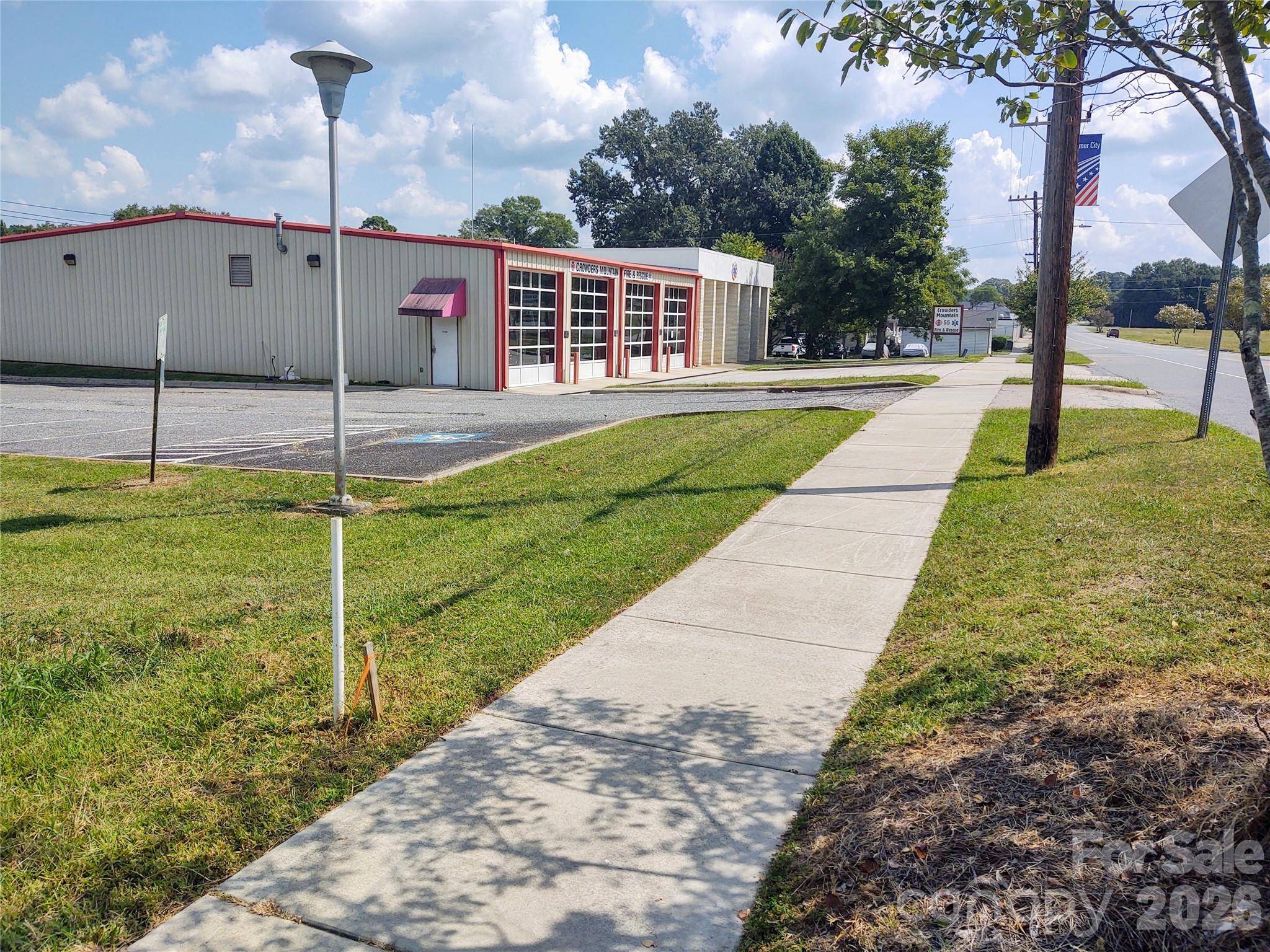 207 Virginia AVE, Bessemer City, NC 28016