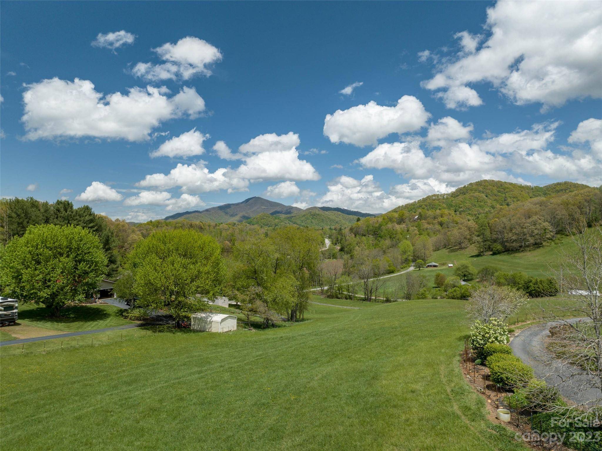 #4 Sunny Hill LN, Clyde, NC 28721
