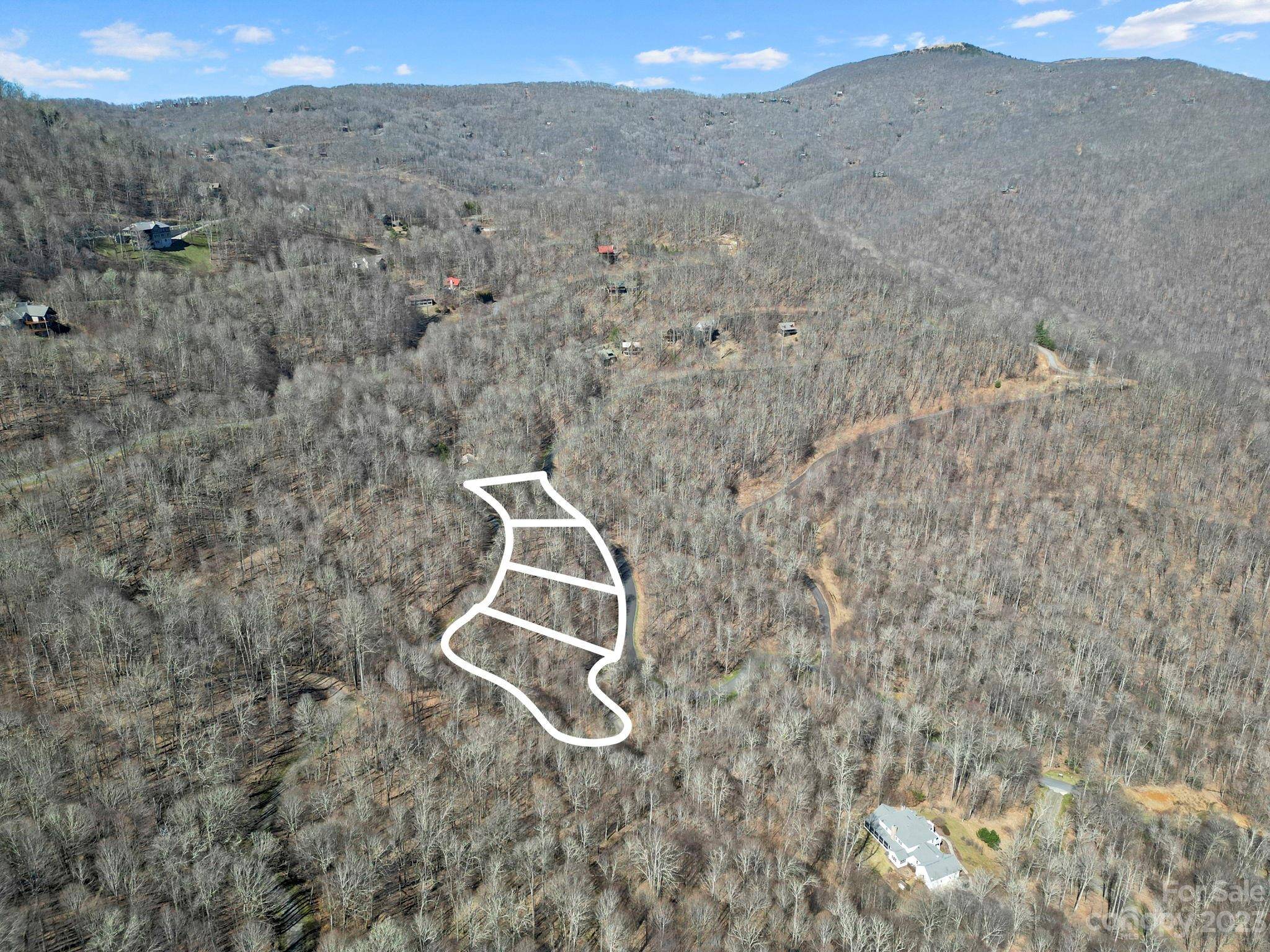 15 Chestnut Village LN ##15, Mars Hill, NC 28754