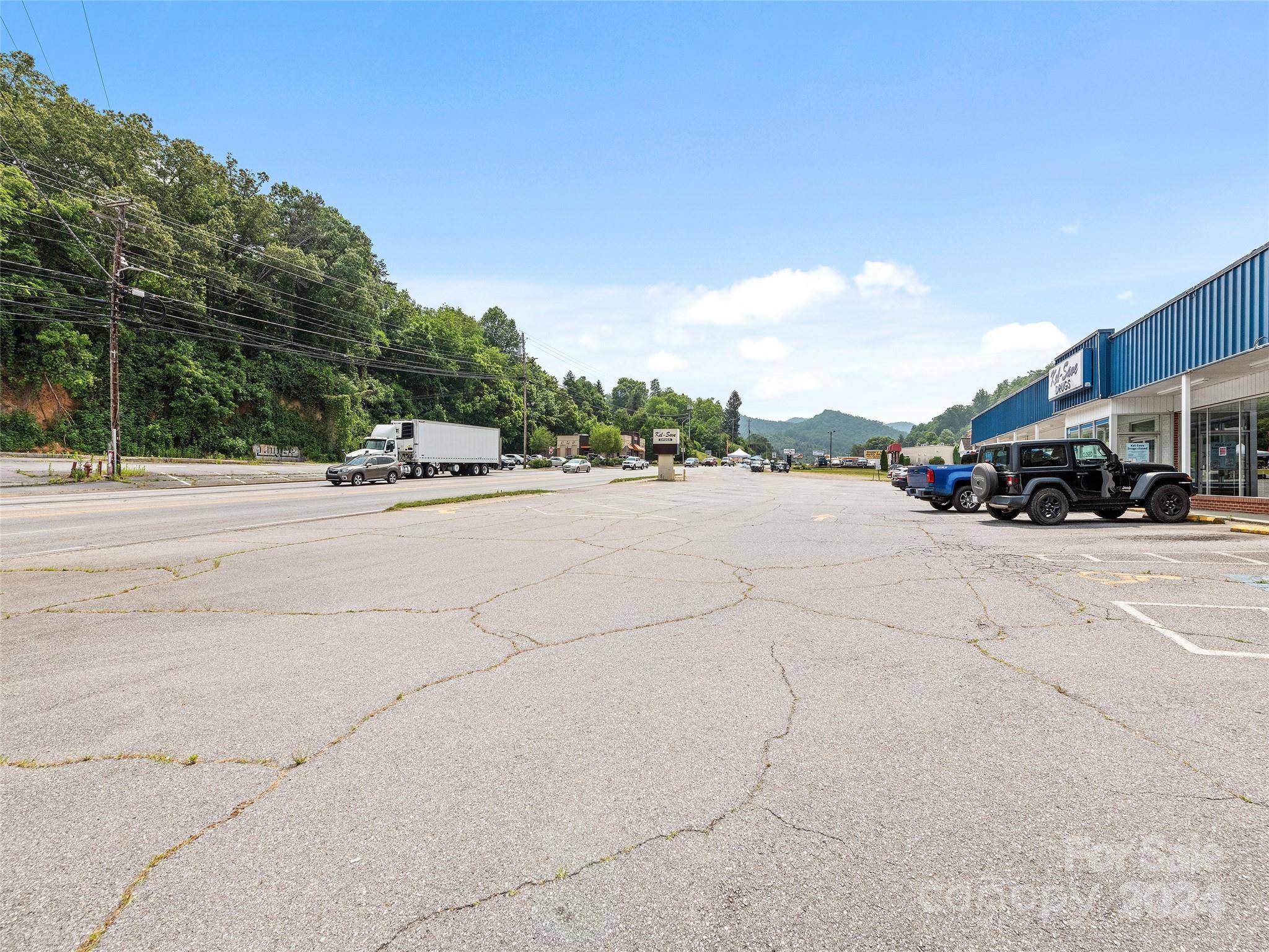 30 Main ST, Sylva, NC 28779