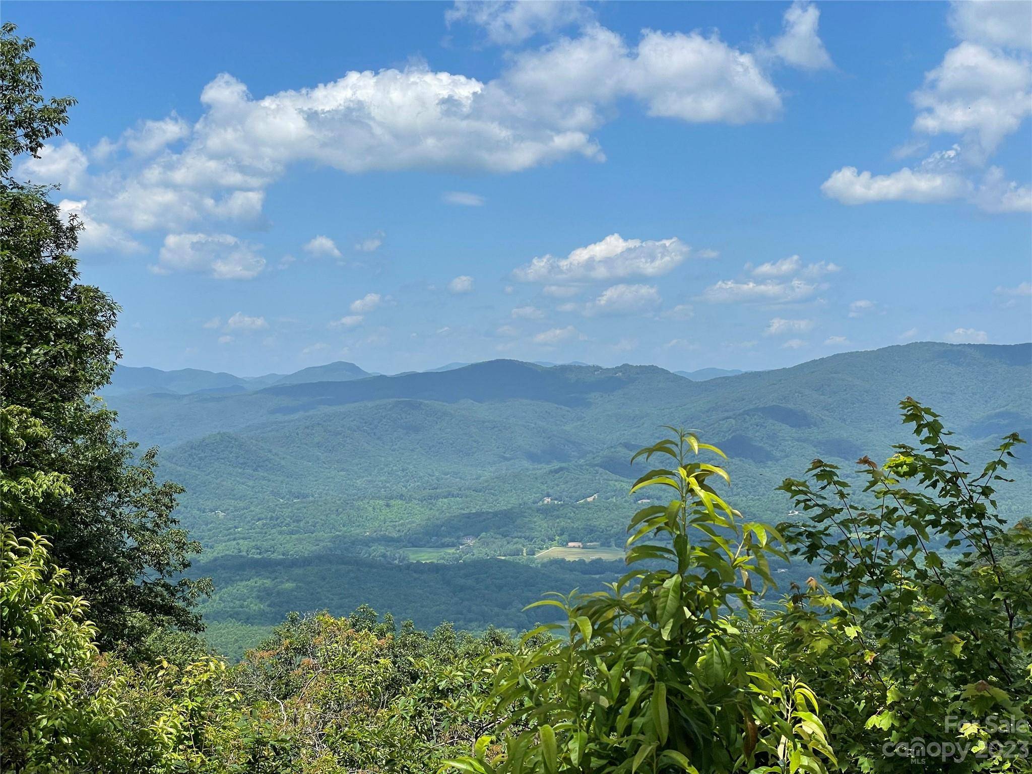 94 Devin Ridge LN, Union Mills, NC 28167