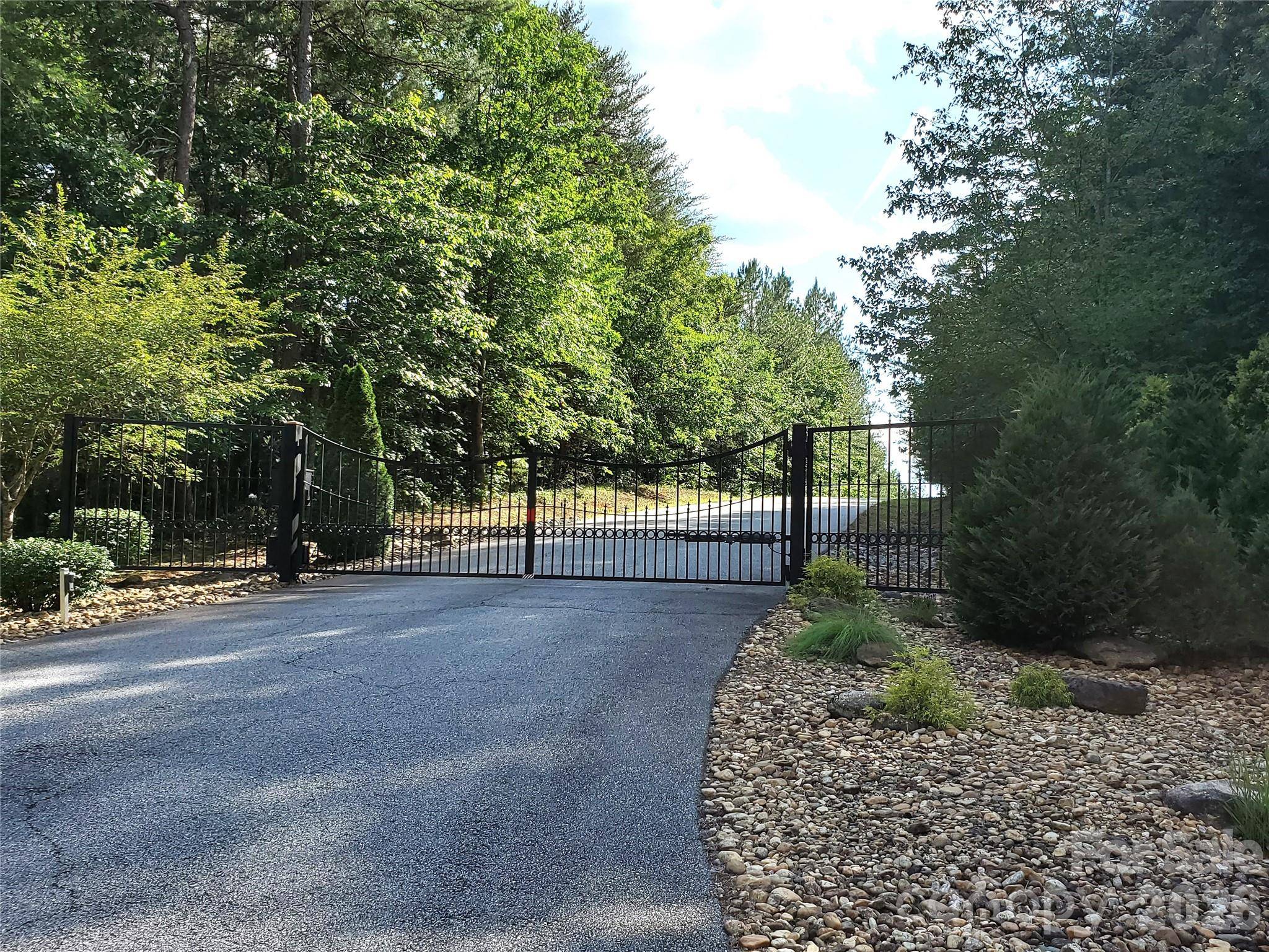 0 Sunset DR #12, Mill Spring, NC 28756