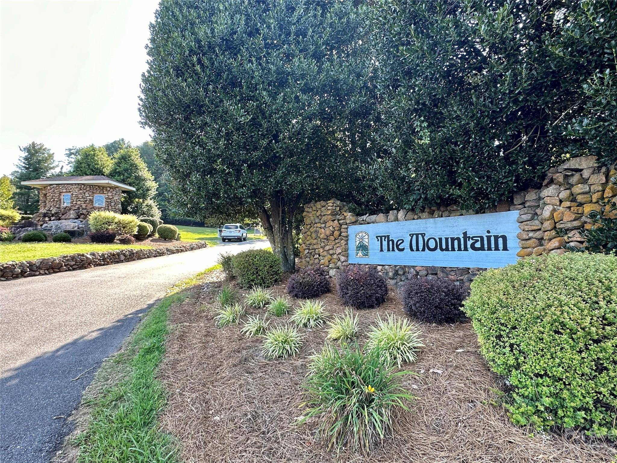 * Spanish Oak LN #Lots 34, 35, Gastonia, NC 28056