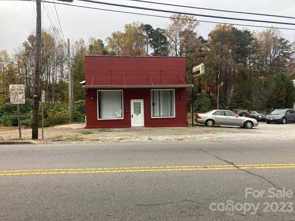 406 East Court ST, Marion, NC 28752