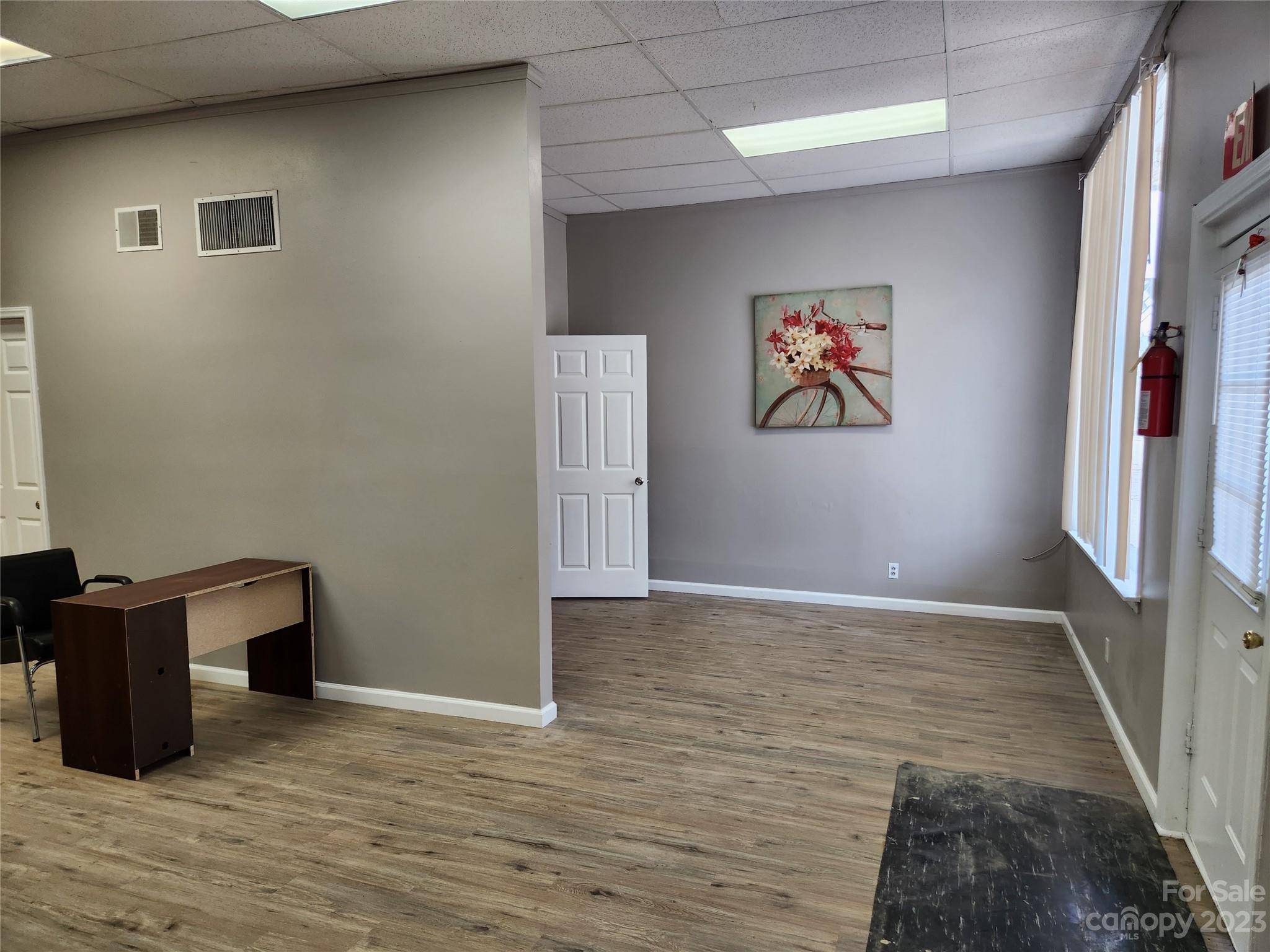 406 East Court ST, Marion, NC 28752