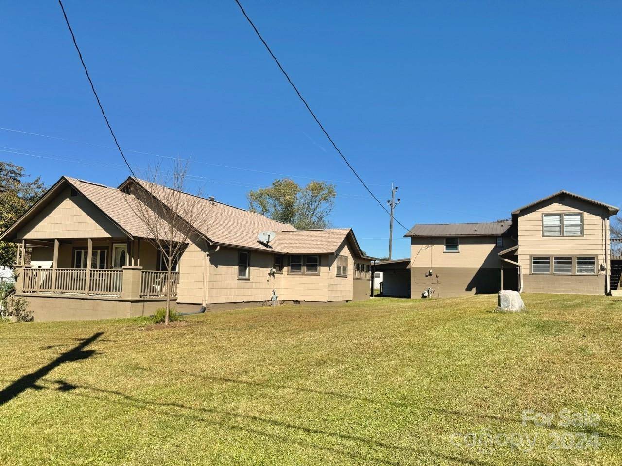 565 Neely RD, Brevard, NC 28712