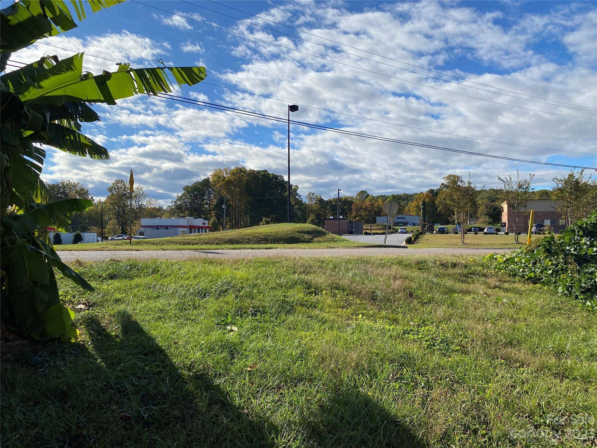 151 Mill RD, Marion, NC 28752