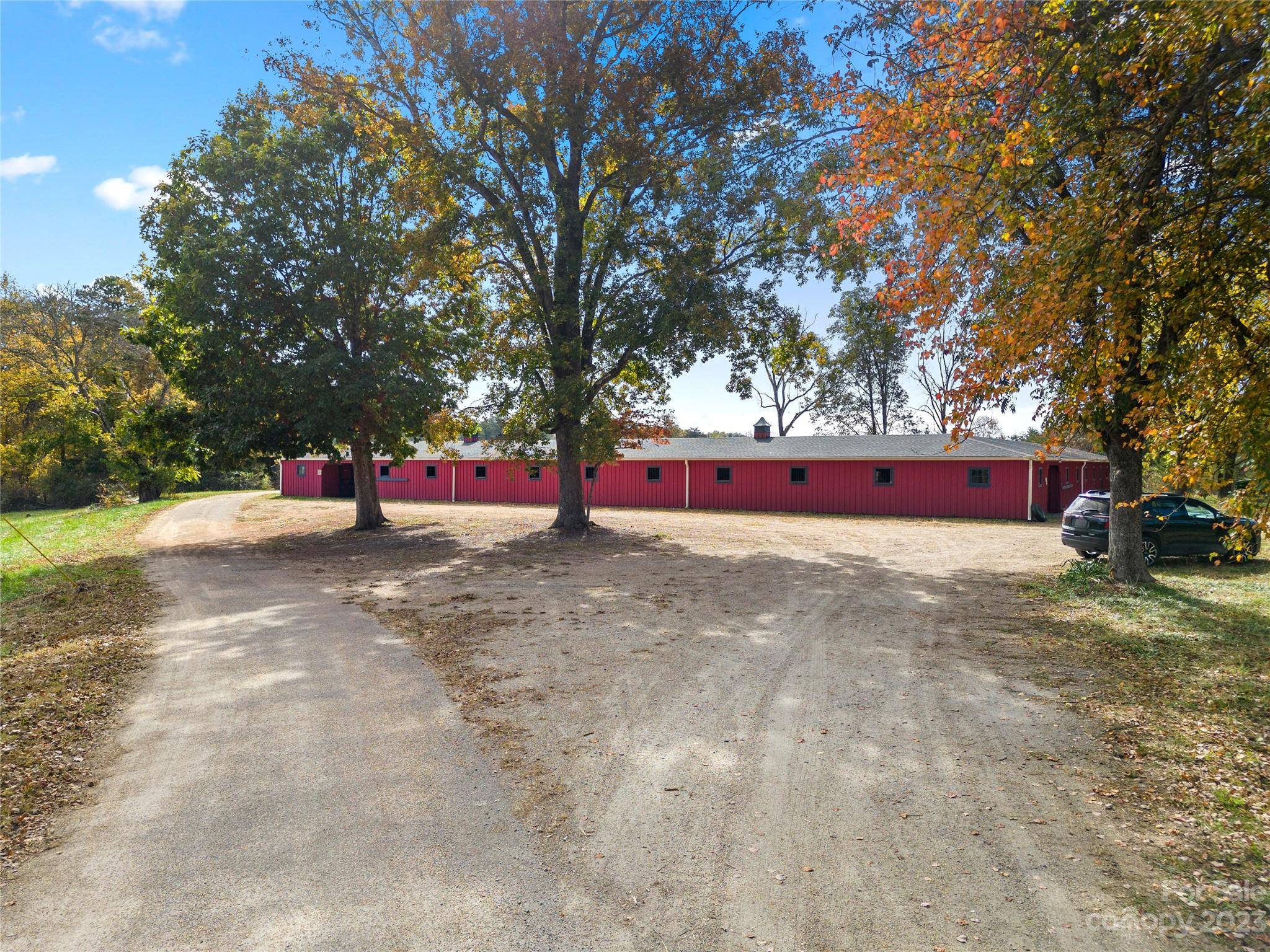 1642 Smith Waldrop RD, Mill Spring, NC 28756