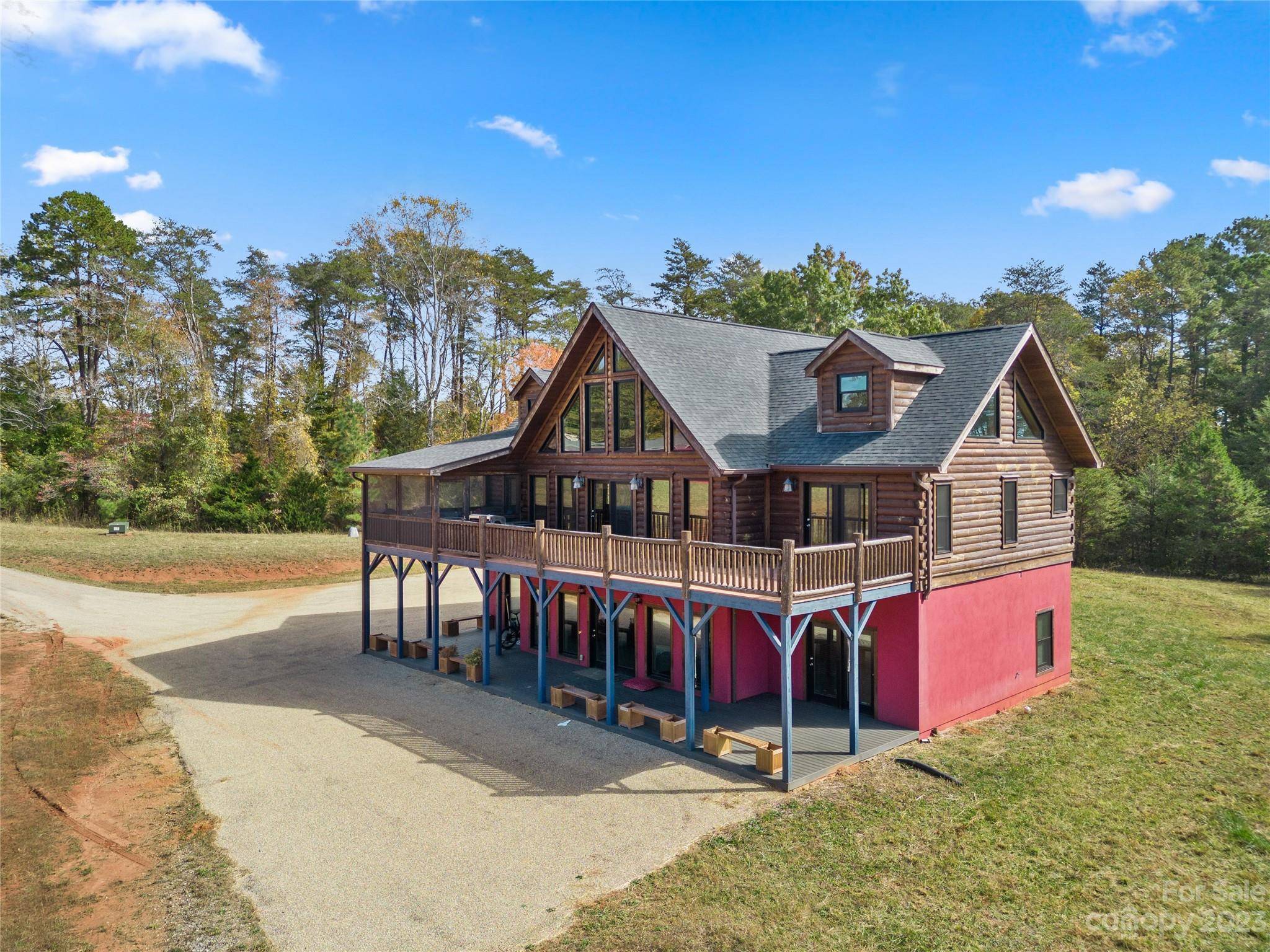 1642 Smith Waldrop RD, Mill Spring, NC 28756