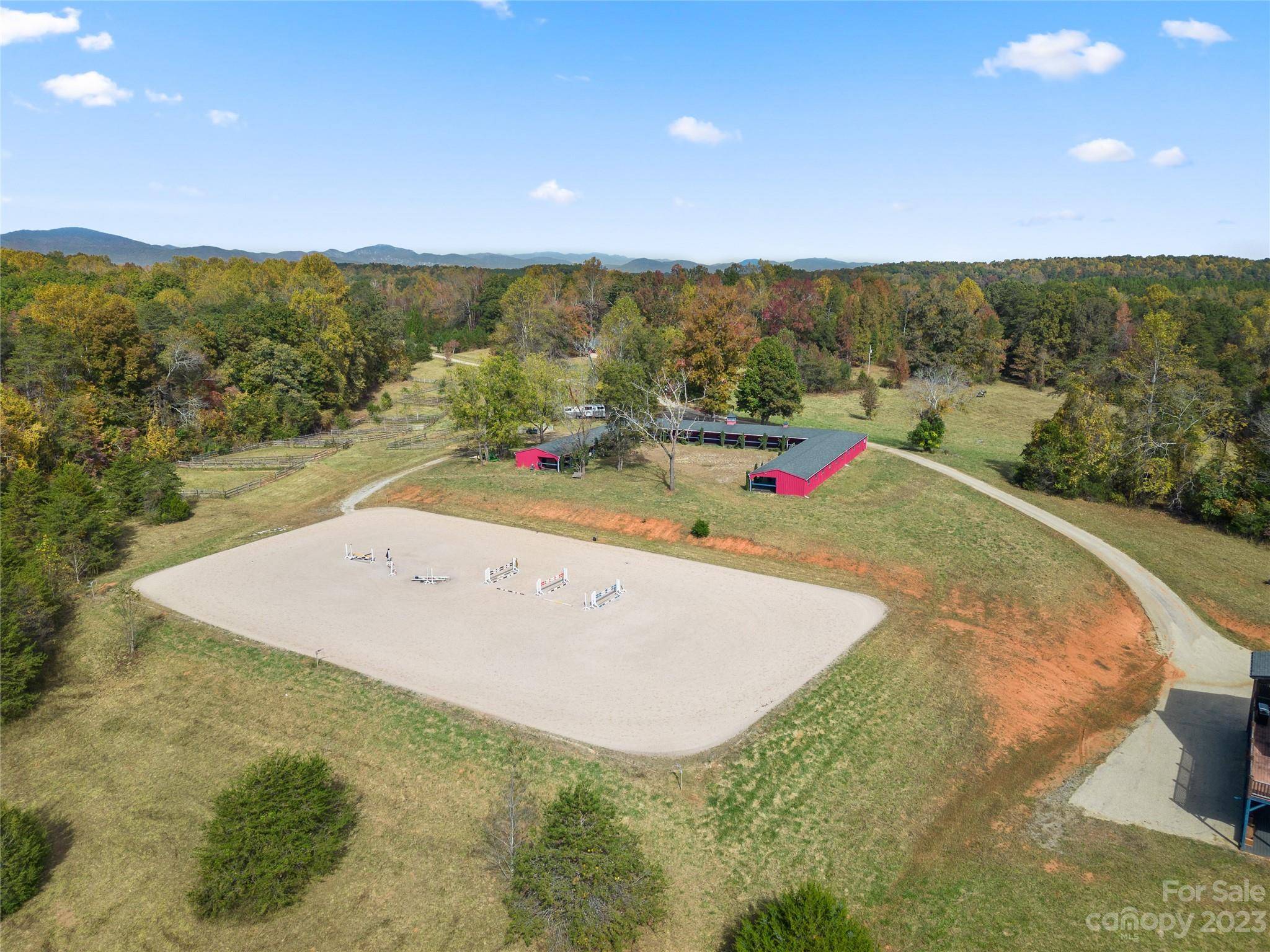 1642 Smith Waldrop RD, Mill Spring, NC 28756