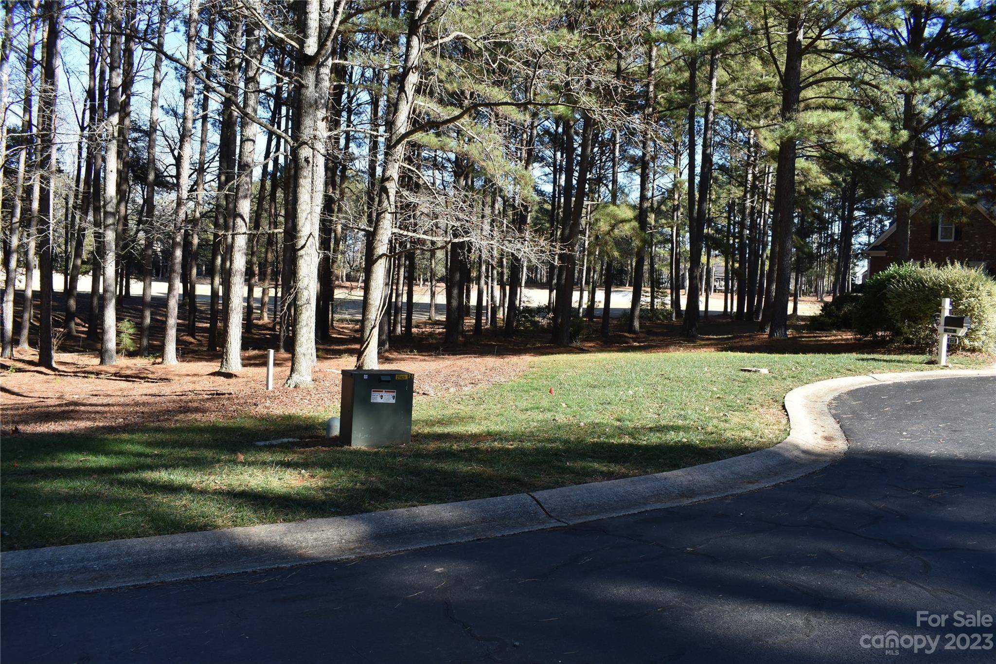 171 Yadkin Falls None #15, Badin Lake, NC 28127