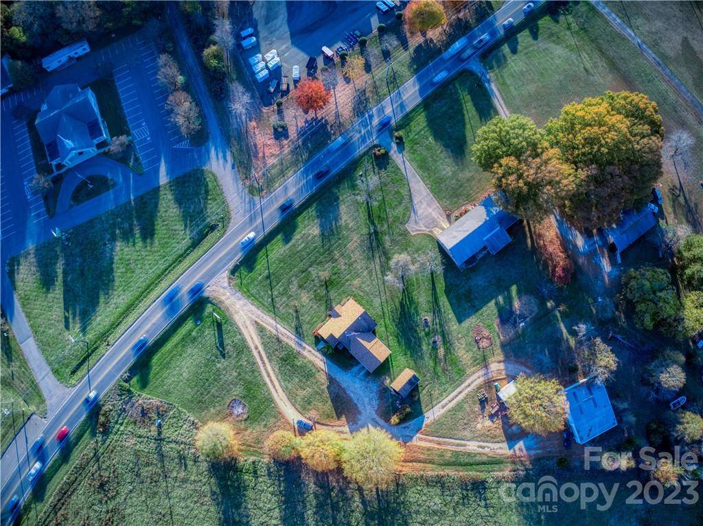 760 River HWY, Mooresville, NC 28117