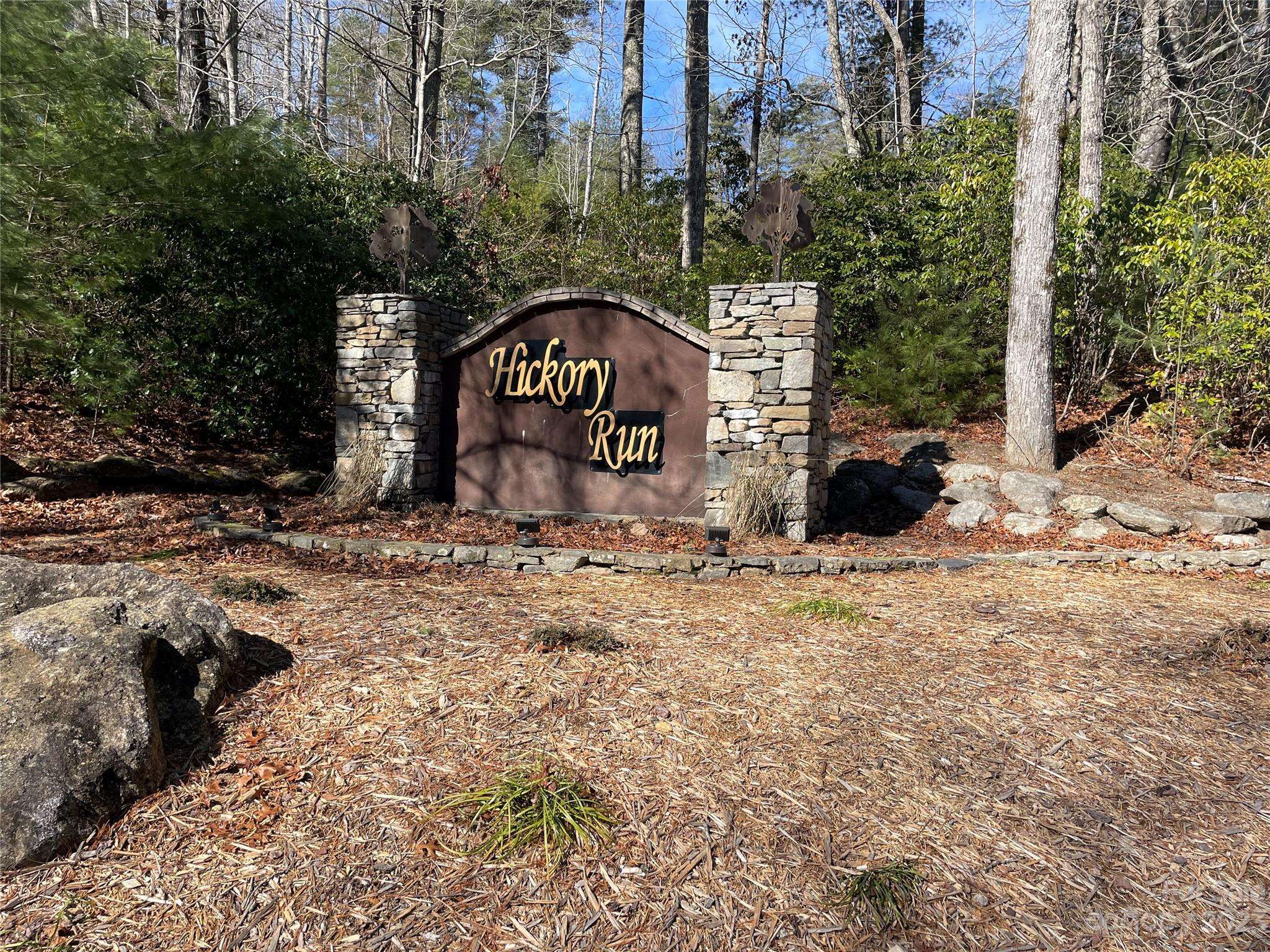 00 Willow Run LN #16, Zirconia, NC 28790