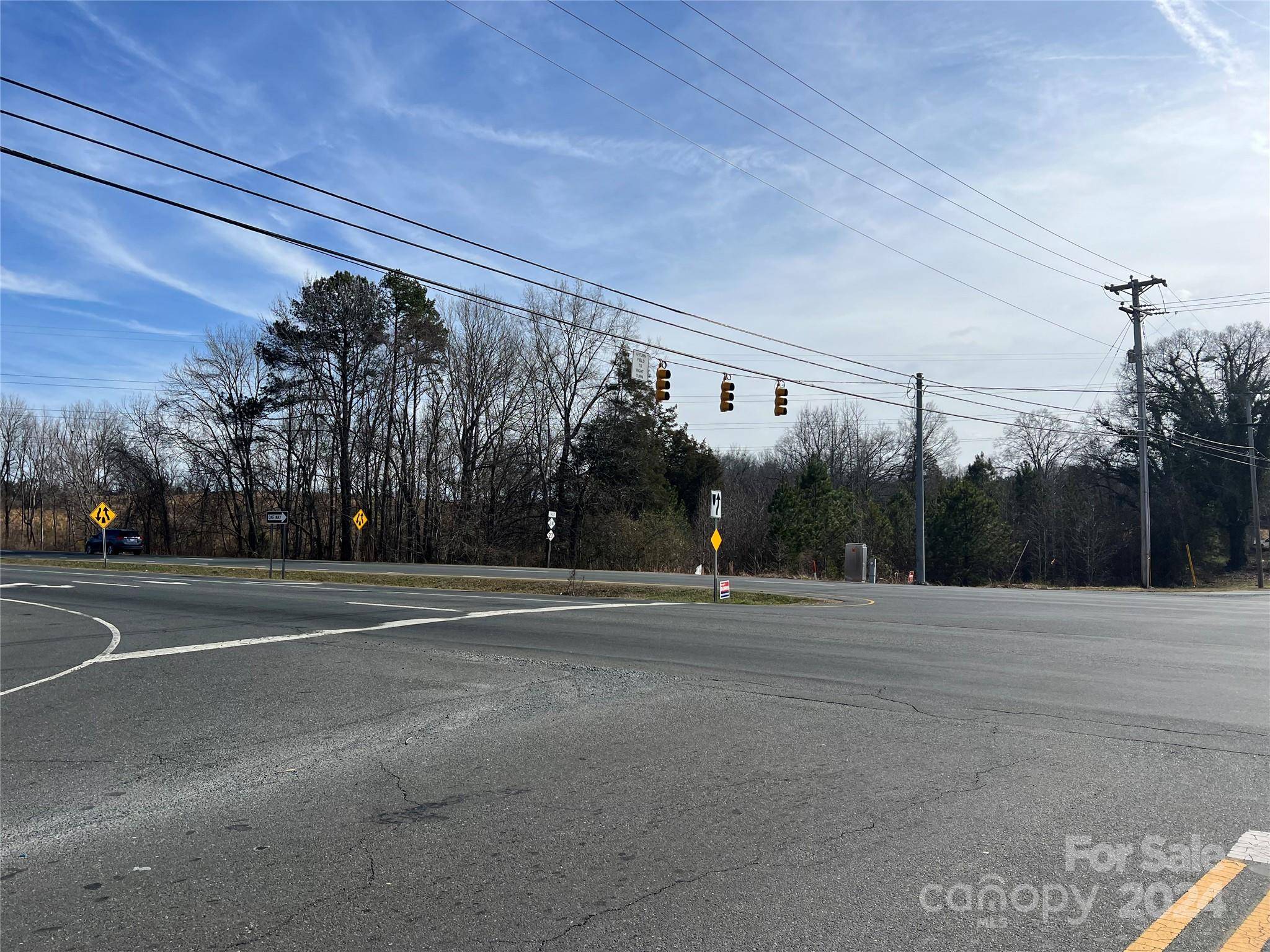 VAC NC 24/27 HWY, Albemarle, NC 28001