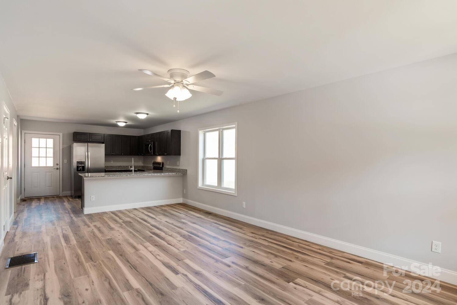 275 Quinn Hill LN #90, Mars Hill, NC 28754