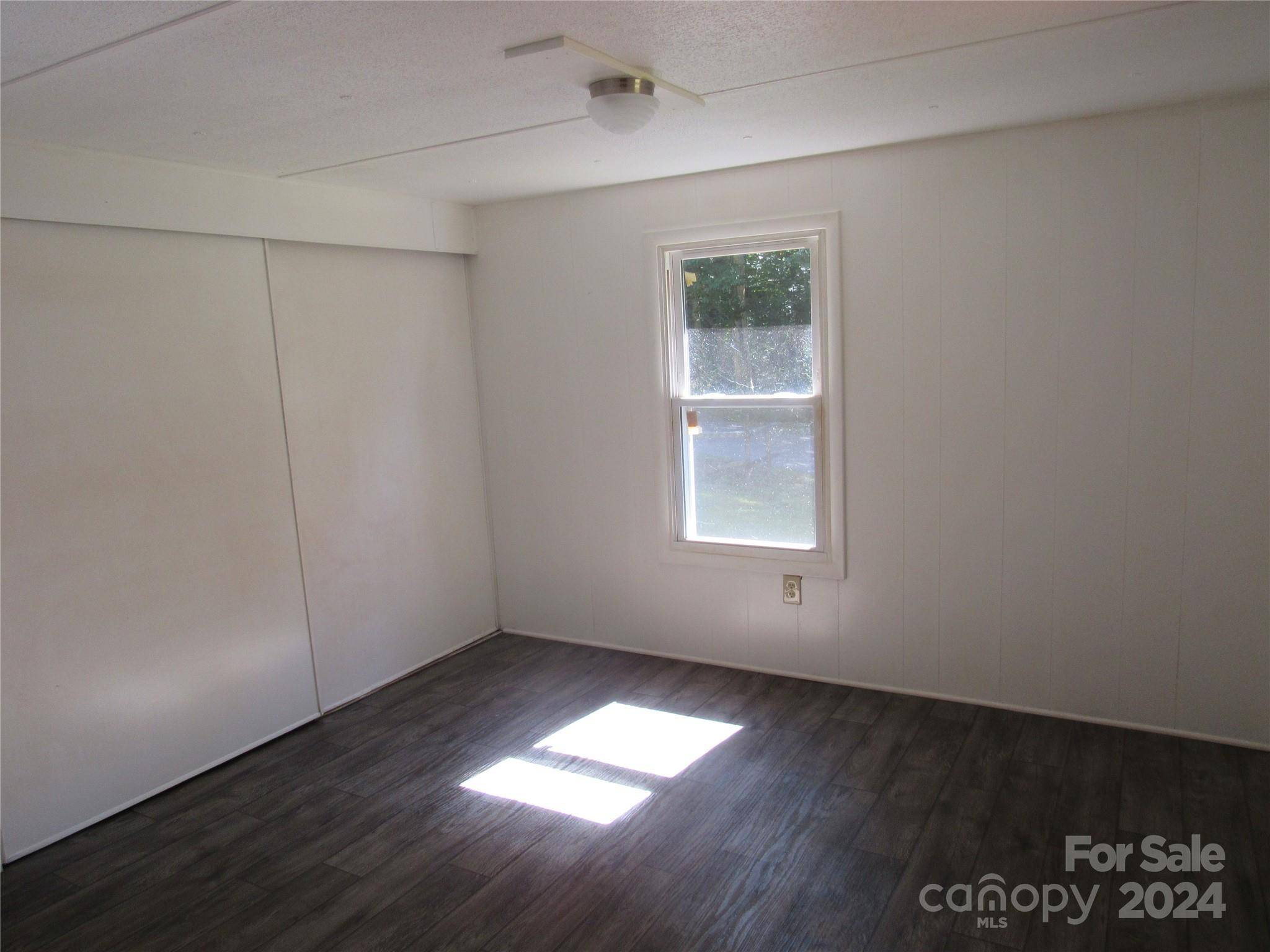 664 Woodfin RD, Sylva, NC 28779