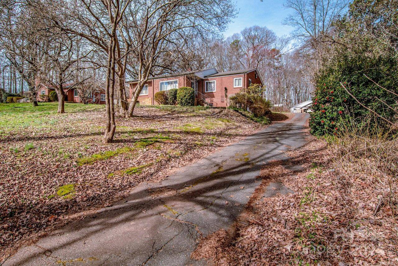 1095 Mount Ulla HWY, Mooresville, NC 28115
