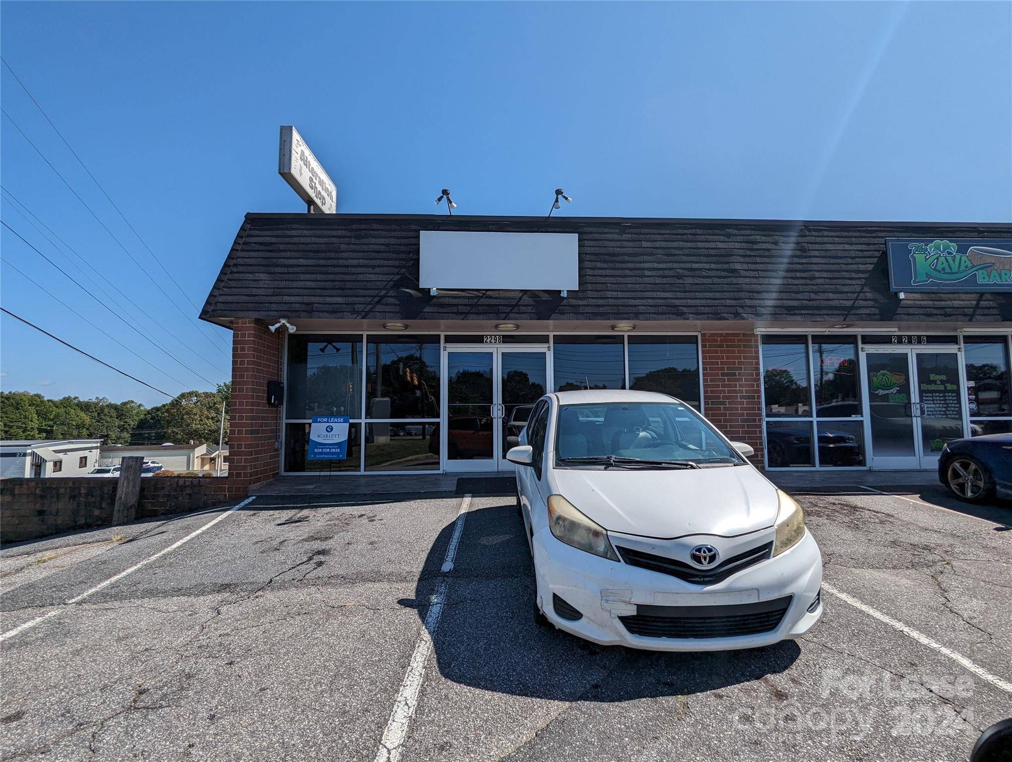 2298 Center ST, Hickory, NC 28601