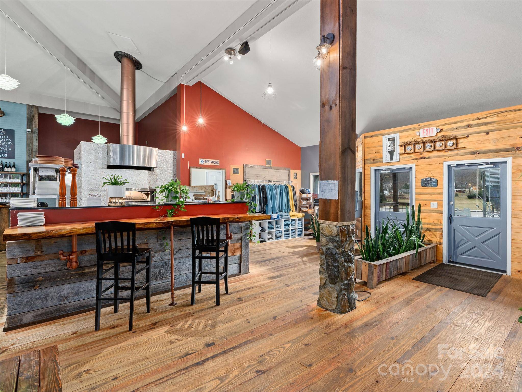 4352 Soco RD, Maggie Valley, NC 28751