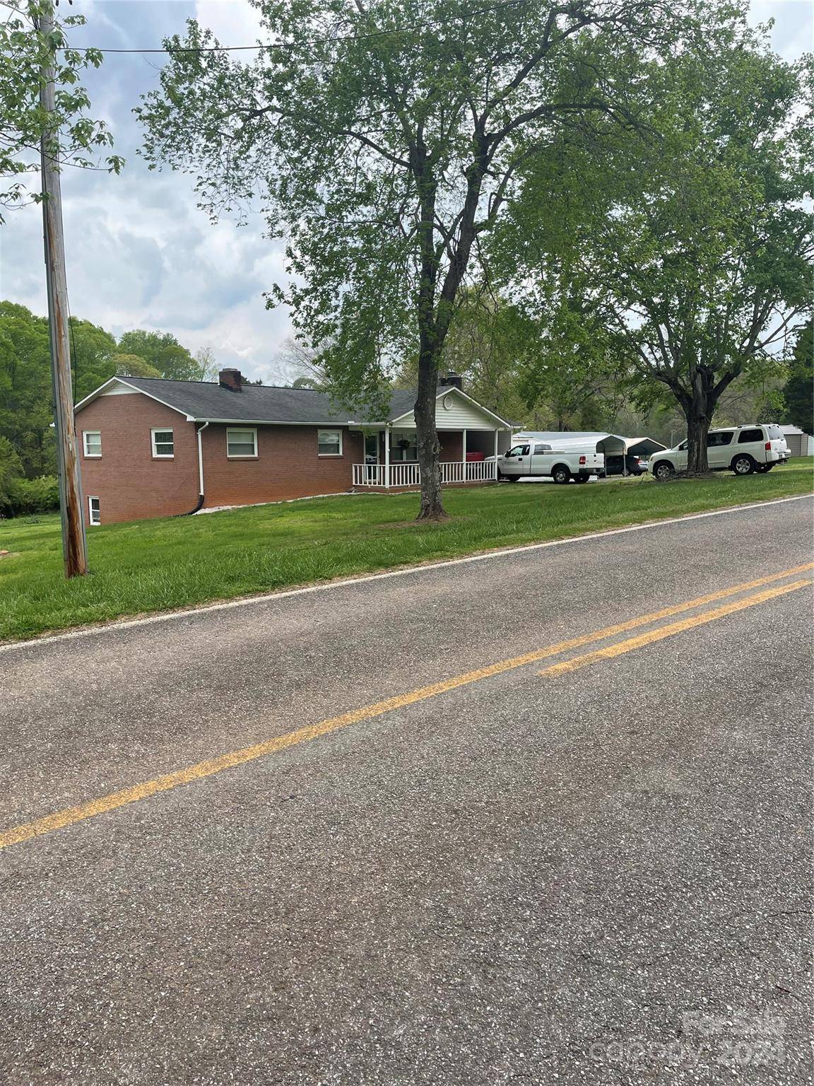 1983 NW Seagletown RD NW, Vale, NC 28168