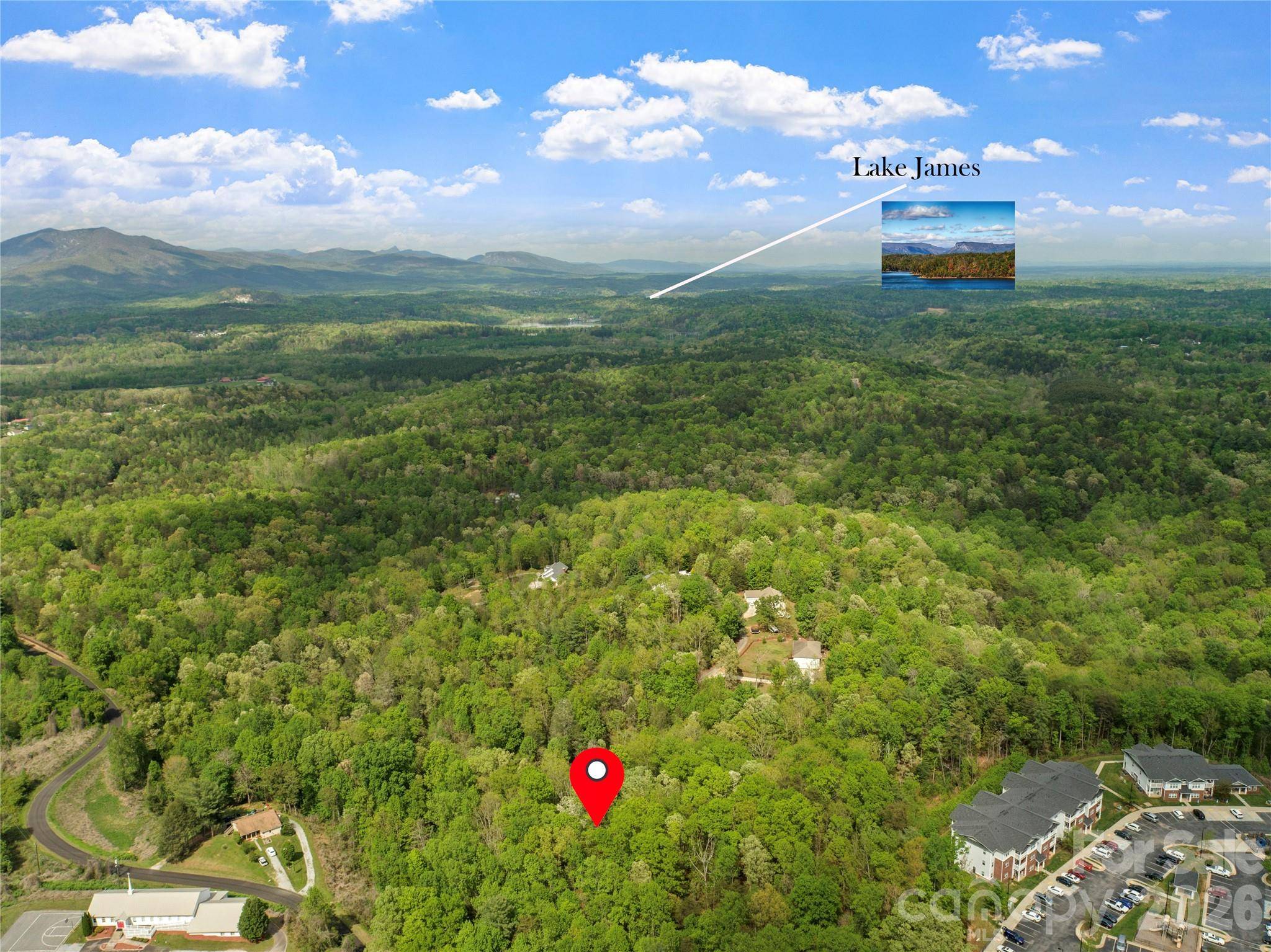 000 Yancey Ridge LN, Marion, NC 28752