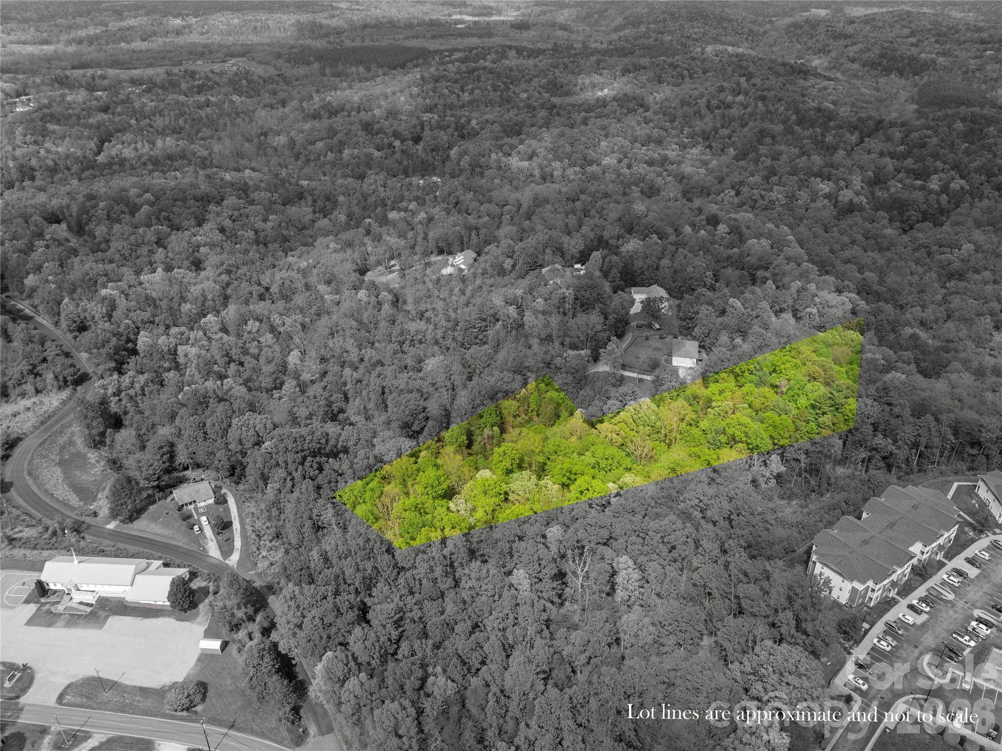 000 Yancey Ridge LN, Marion, NC 28752