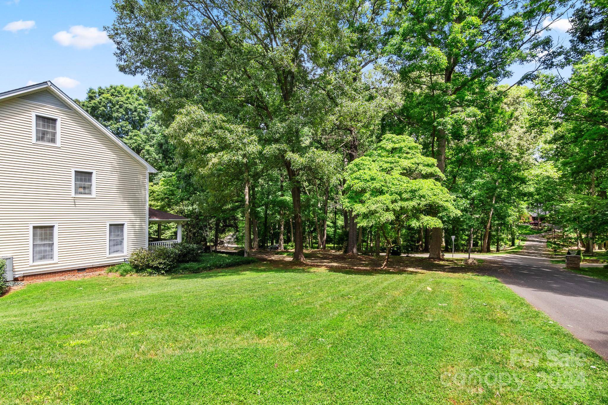205 Vauxhall DR, Shelby, NC 28150