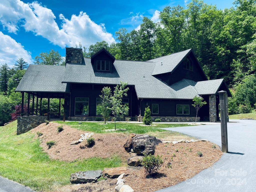 34 Grouse Haven LN, Sylva, NC 28779