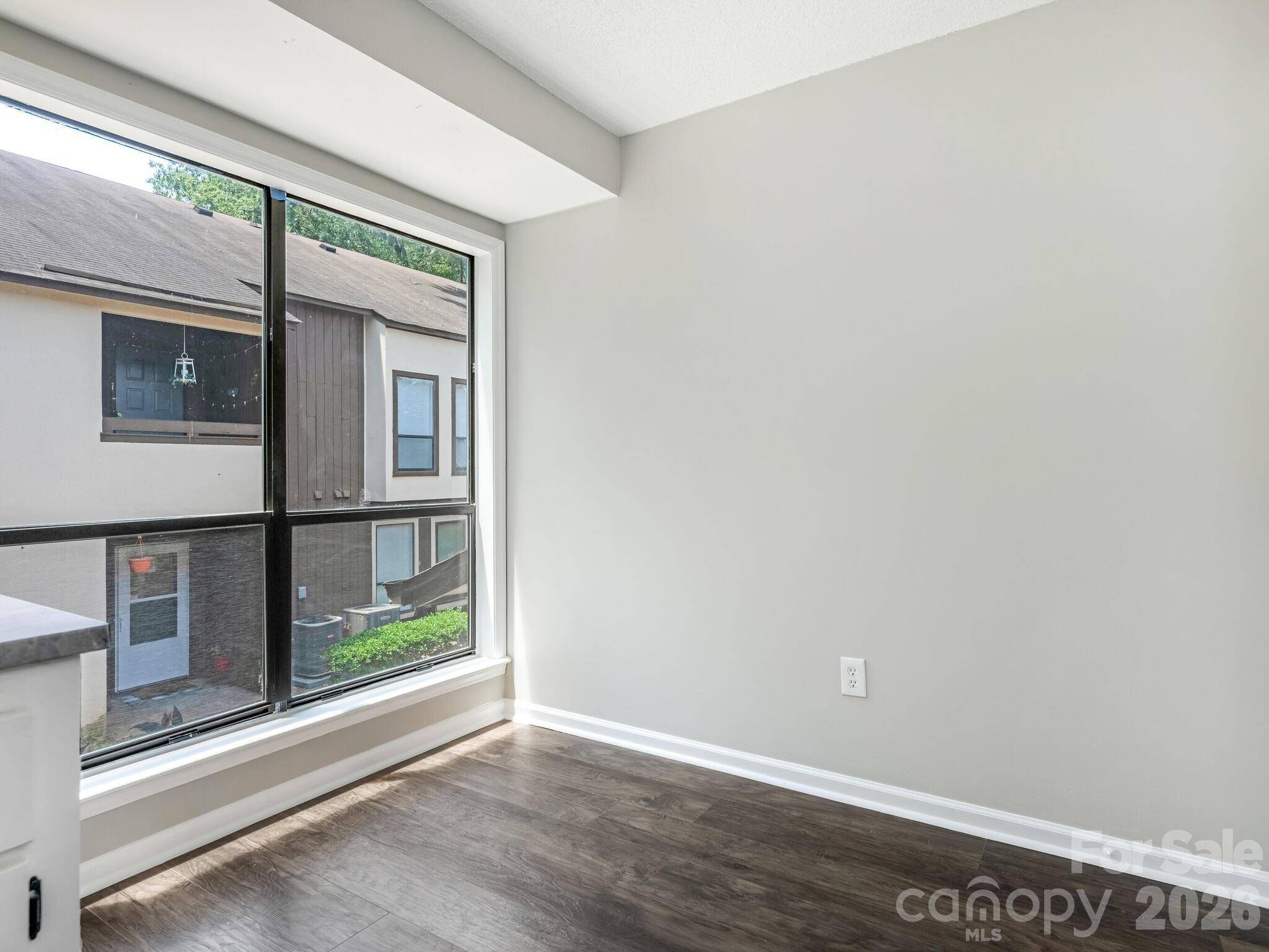 7378 Winery LN, Charlotte, NC 28227