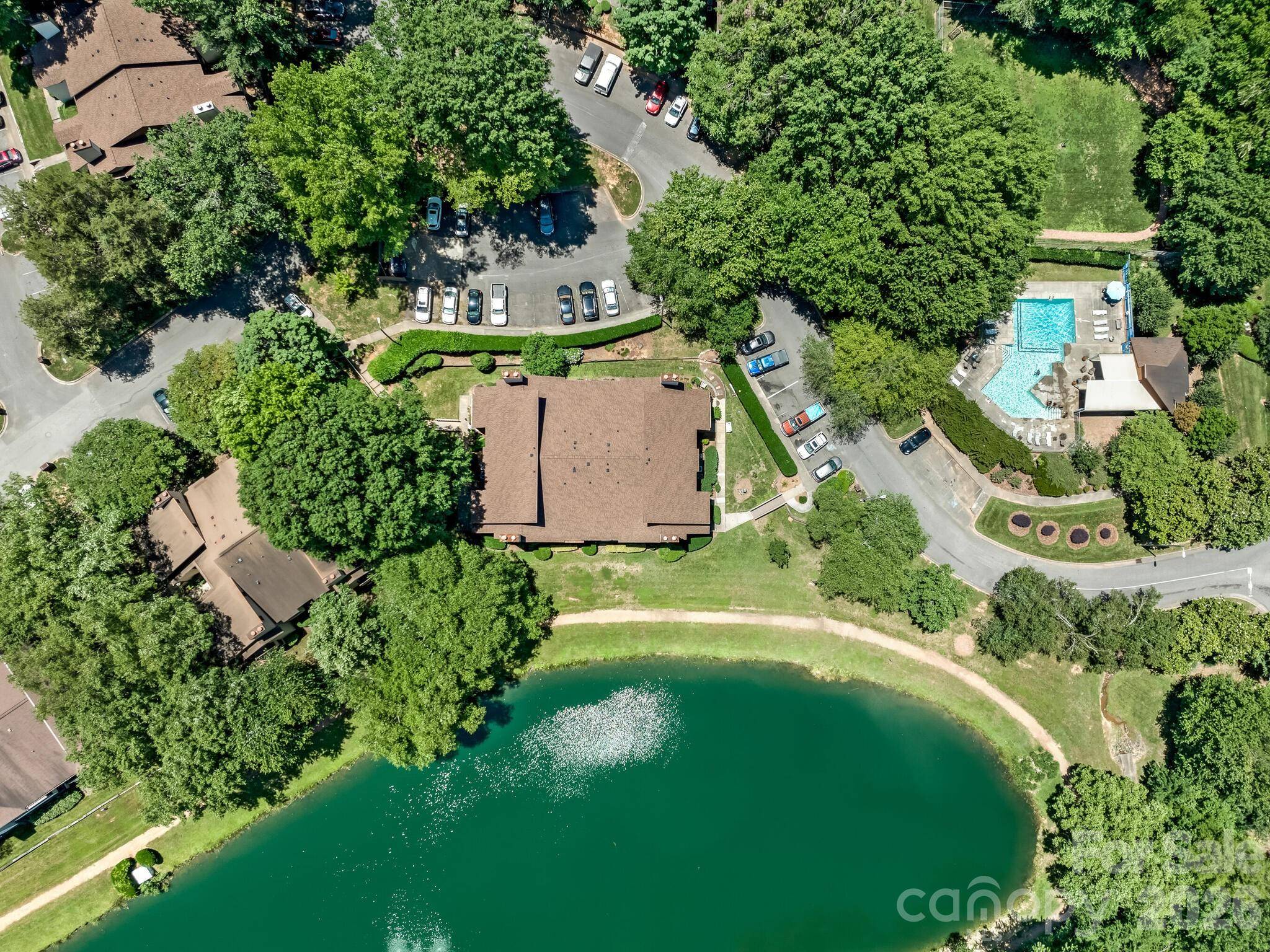 7378 Winery LN, Charlotte, NC 28227