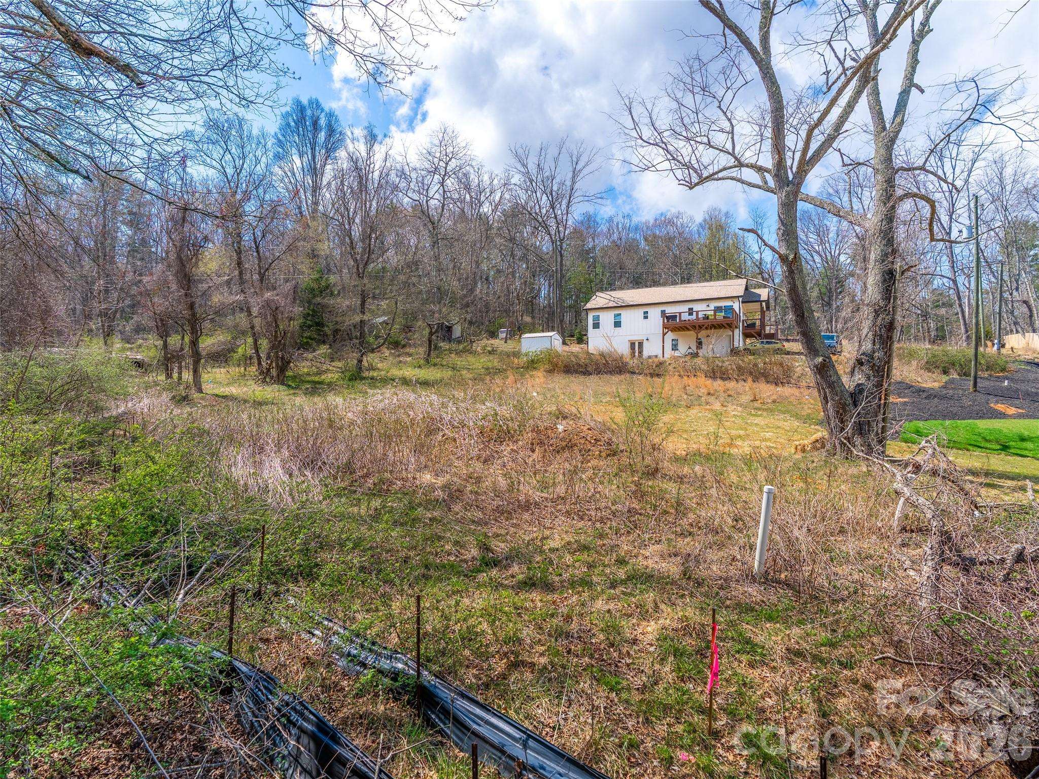 105 Round Table TRL #Lot 6, Asheville, NC 28803