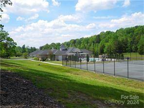 238 Potters LNDG, Denton, NC 27239