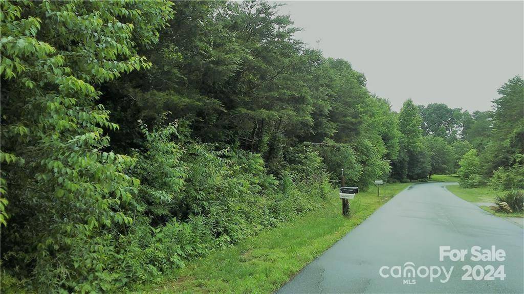 4893 Gateway DR, Claremont, NC 28610