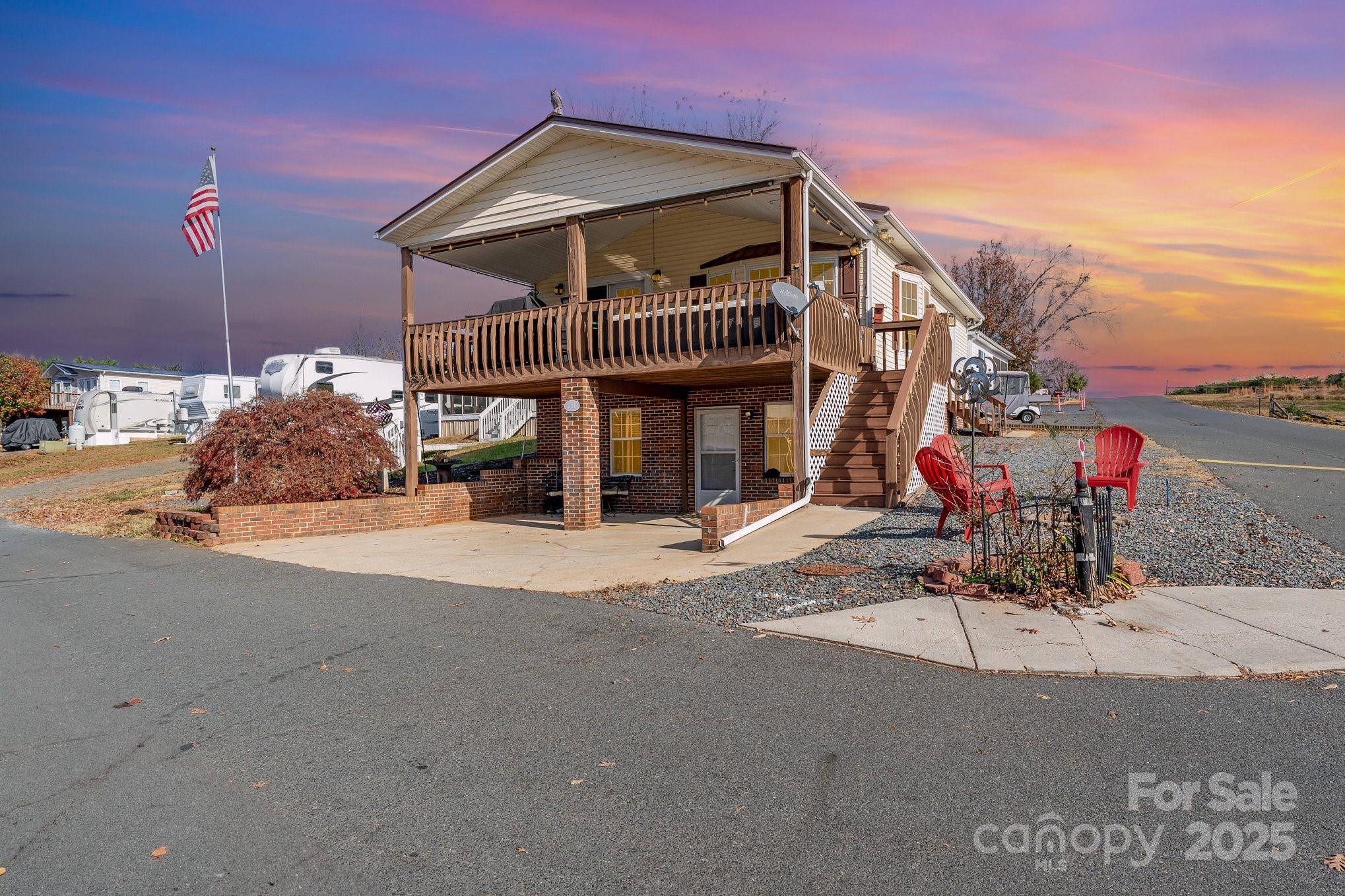 231 Badin View RD, New London, NC 28127