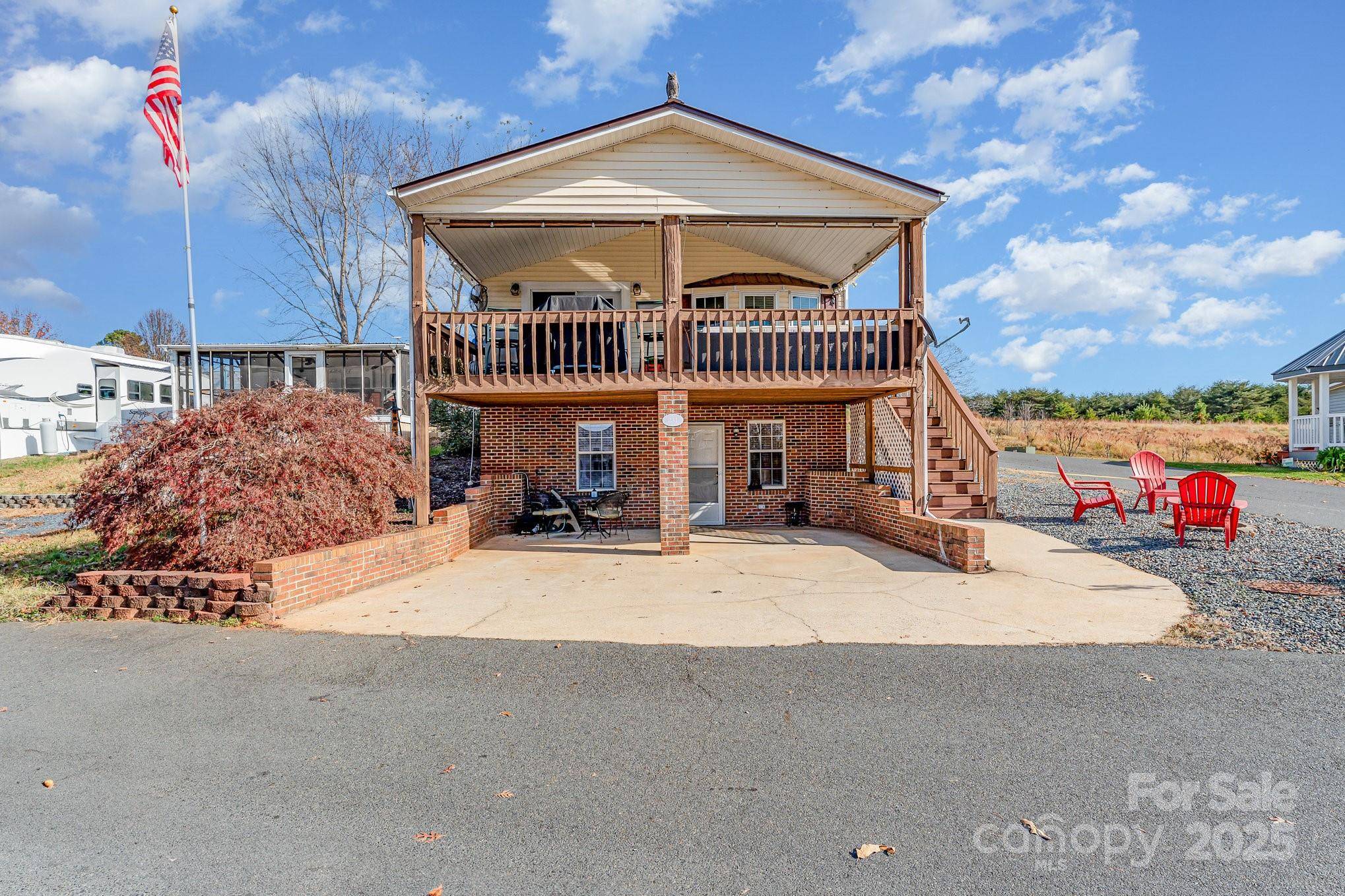 231 Badin View RD, New London, NC 28127