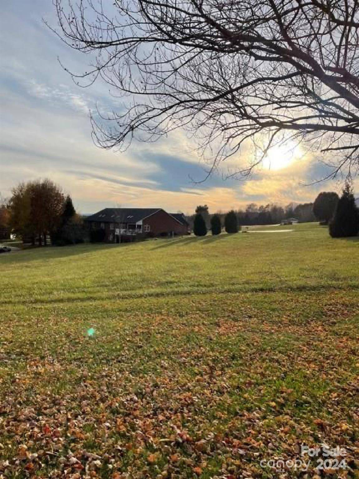 3996 Palmer CIR, Morganton, NC 28655