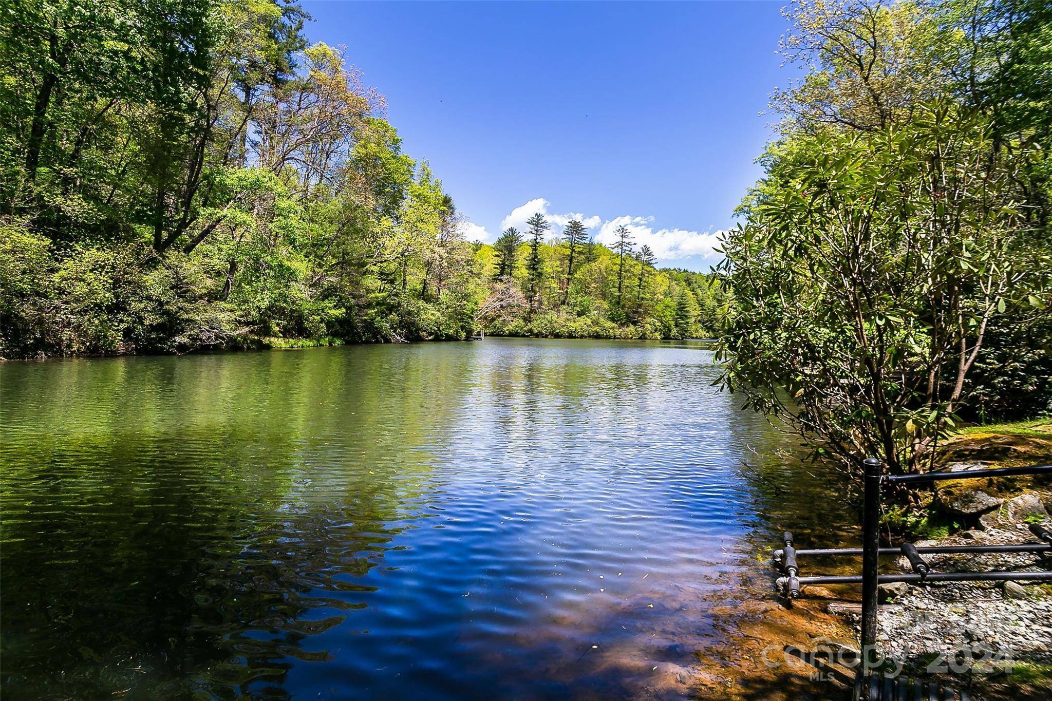 TBD Indian Lake RD #21, Lake Toxaway, NC 28747