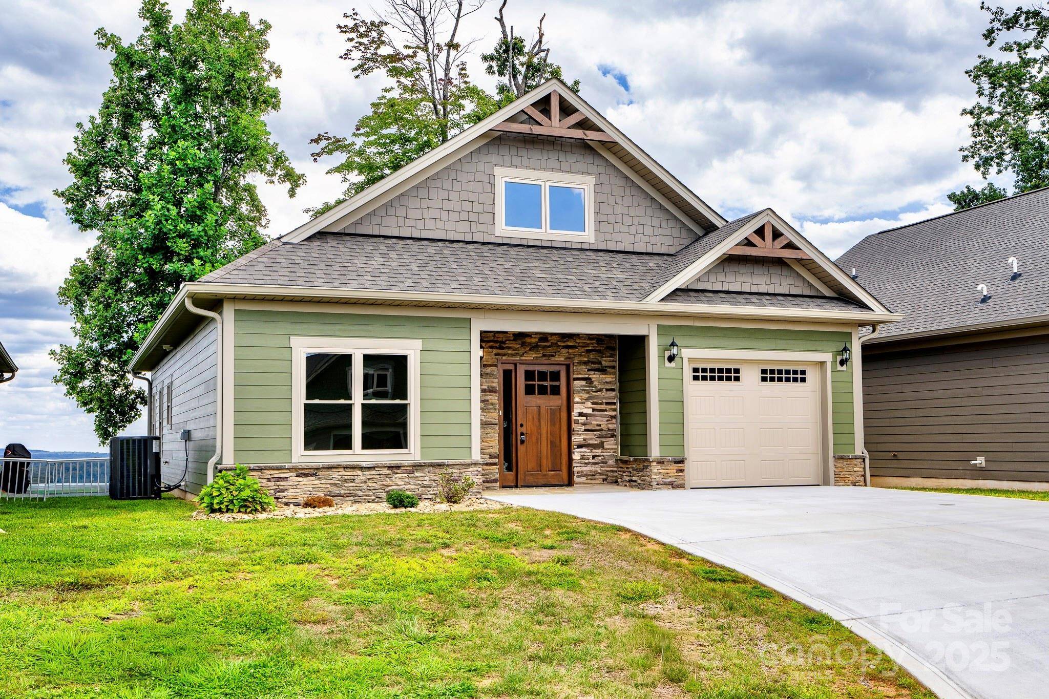 1387 River Club RDG, Lenoir, NC 28645
