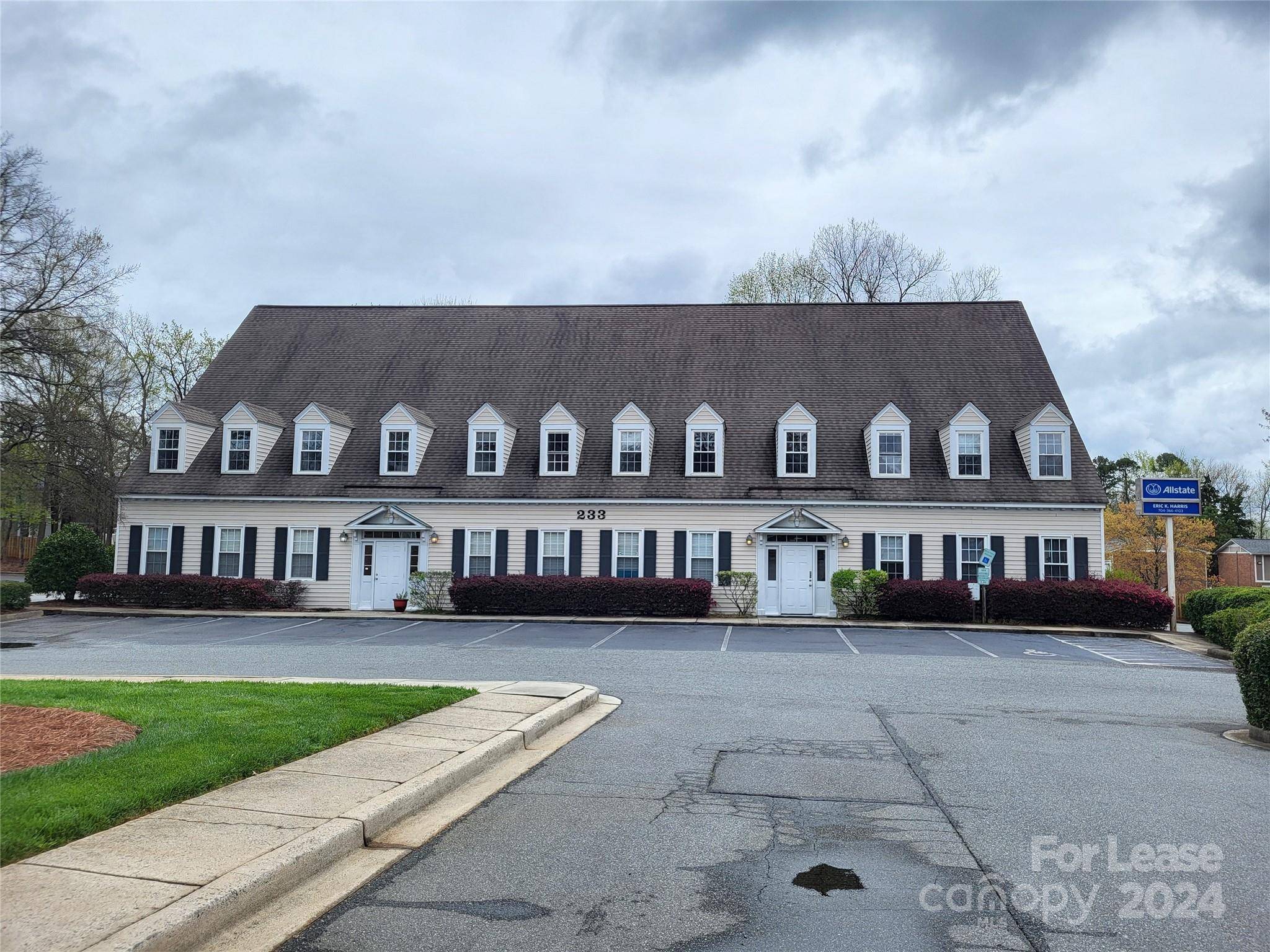 233 S Sharon Amity RD #201, Charlotte, NC 28211