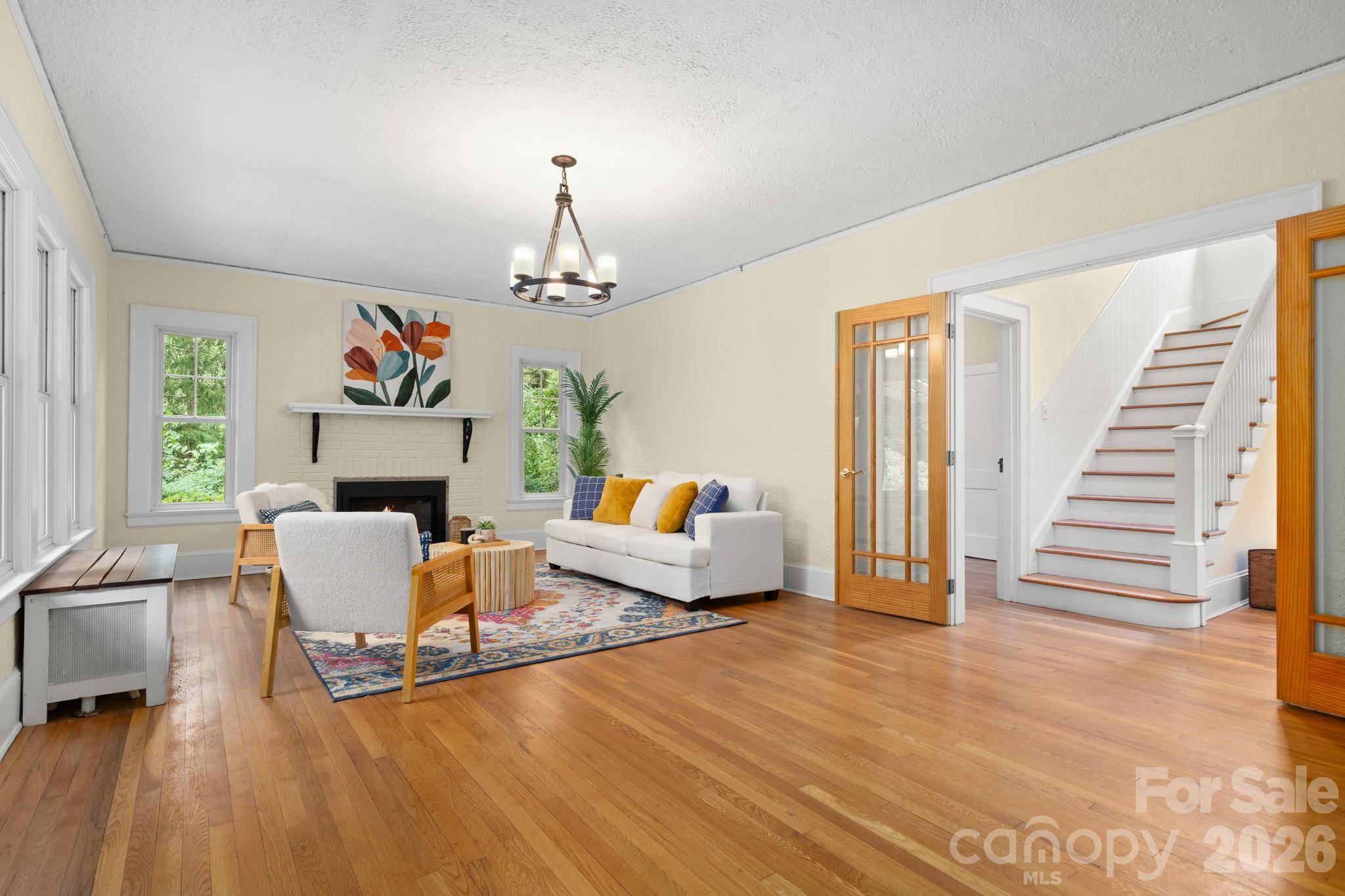 108 Lakewood DR, Asheville, NC 28803
