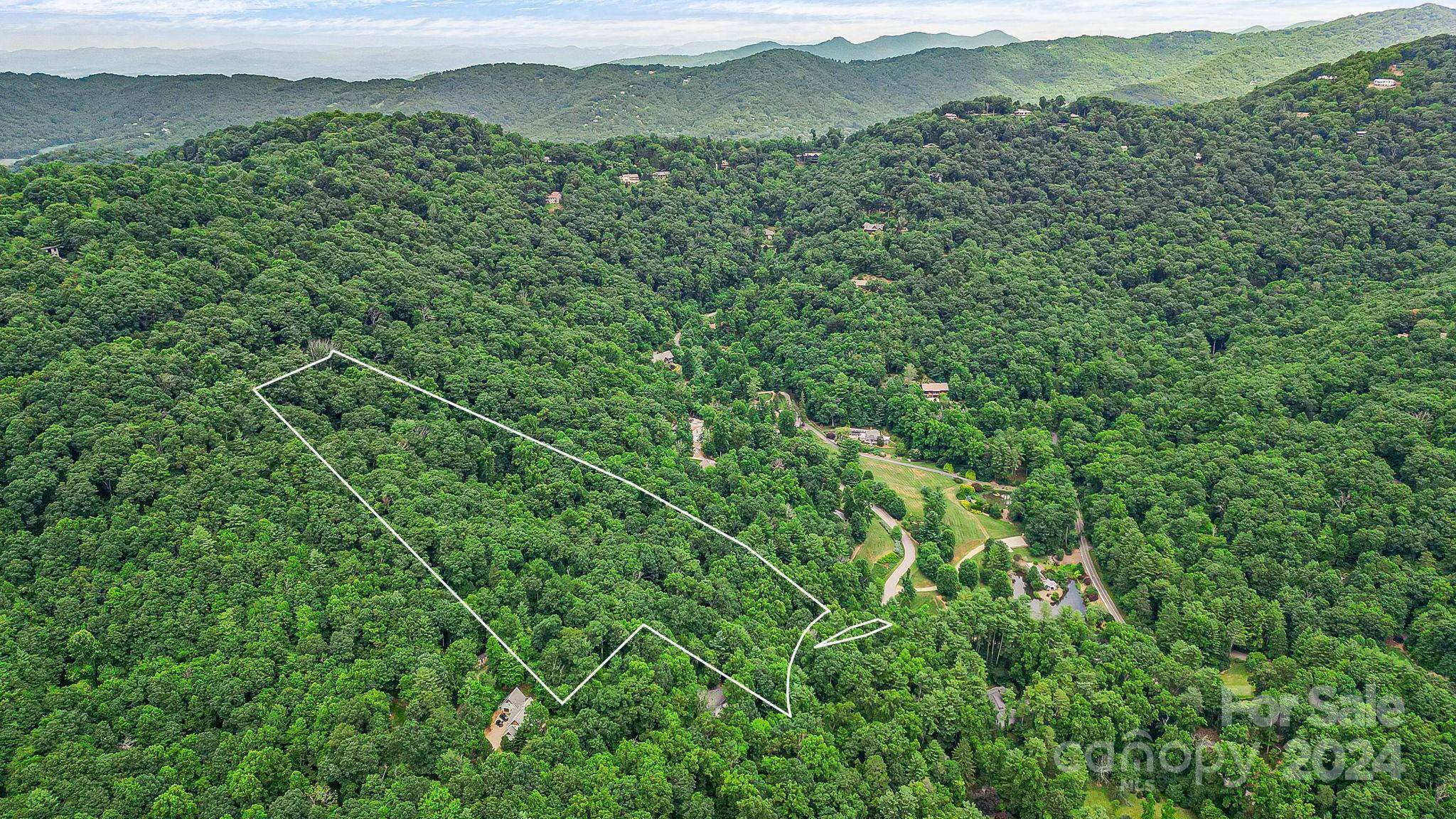 99999 Vance Gap RD, Asheville, NC 28805