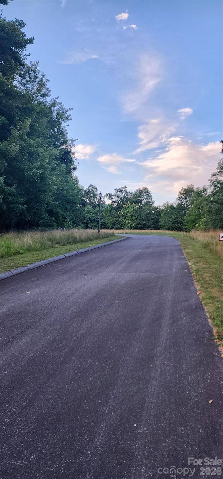 1-3 King Horn RDG, Waynesville, NC 28785