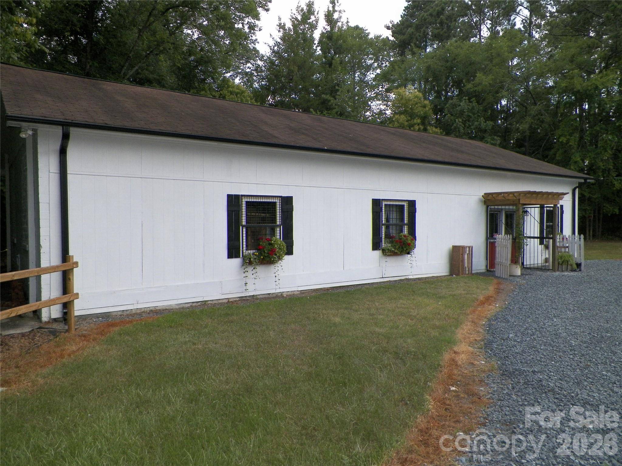 500 Julius Chambers AVE N, Mount Gilead, NC 27306