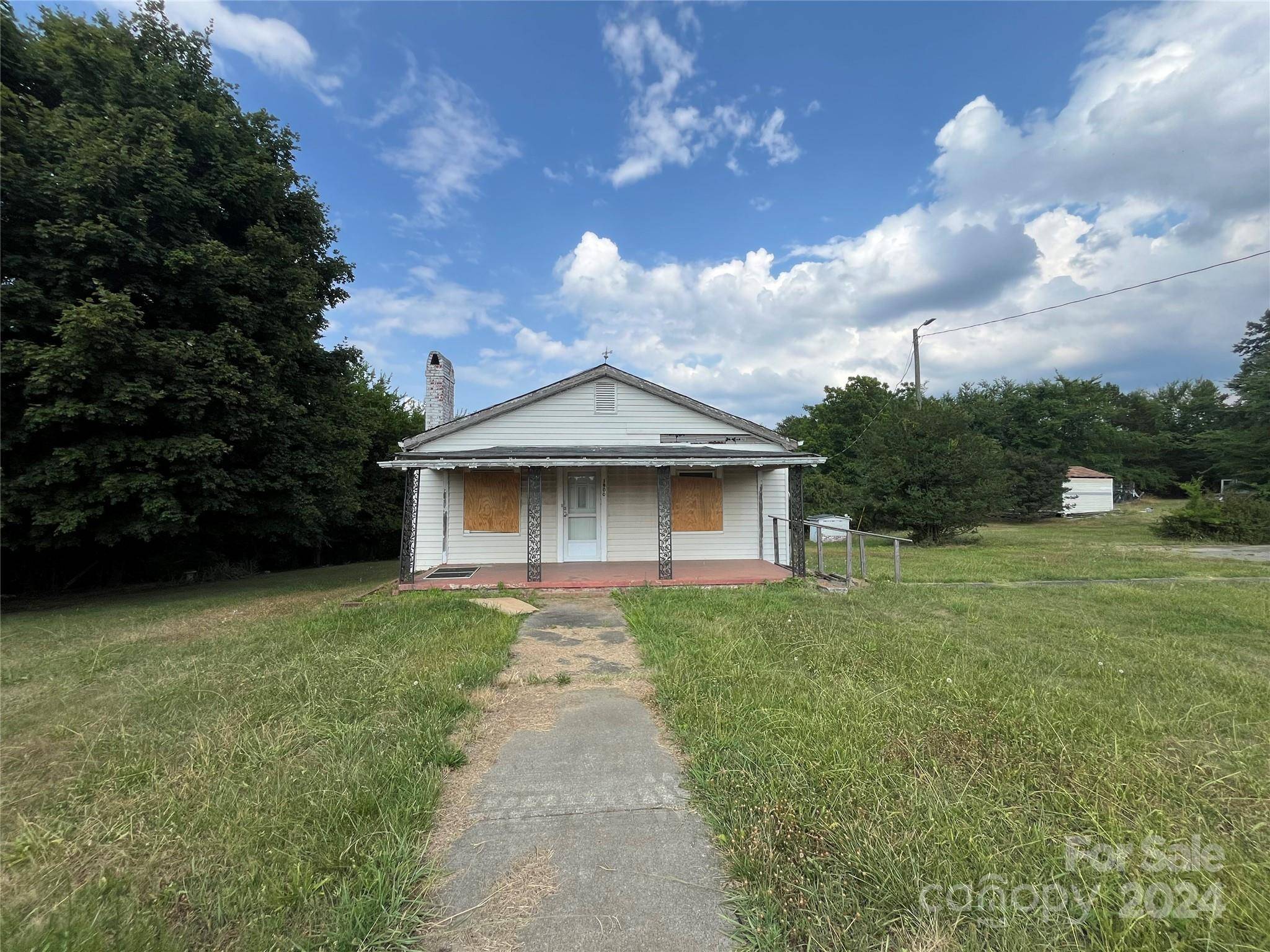 1900 Salome Church RD, Charlotte, NC 28262