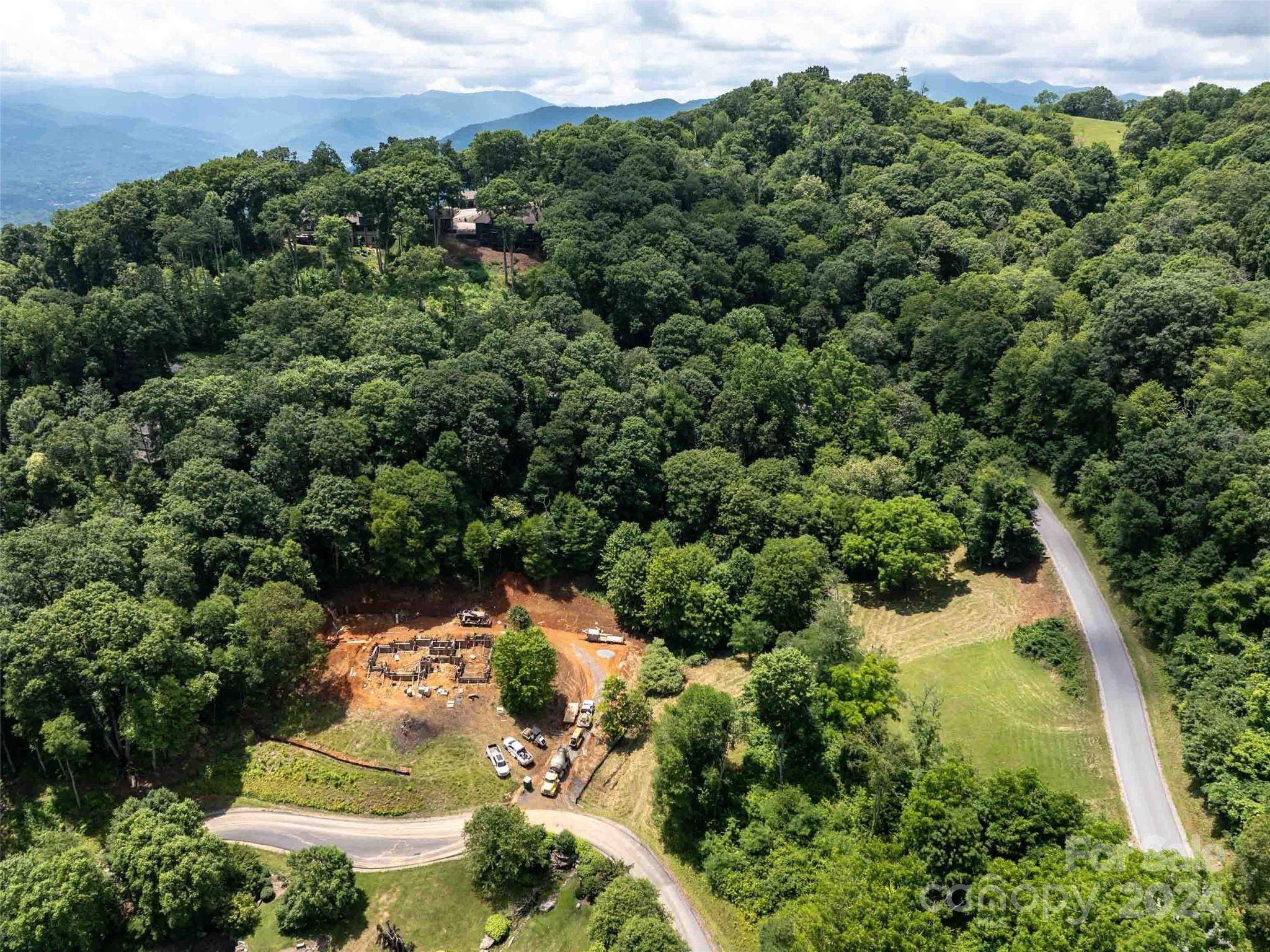 #39 Sleepy Hollow DR, Waynesville, NC 28785