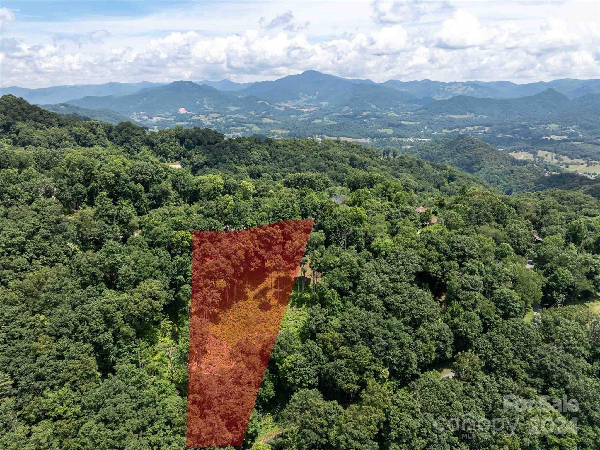 #54 Sleepy Hollow DR, Waynesville, NC 28785
