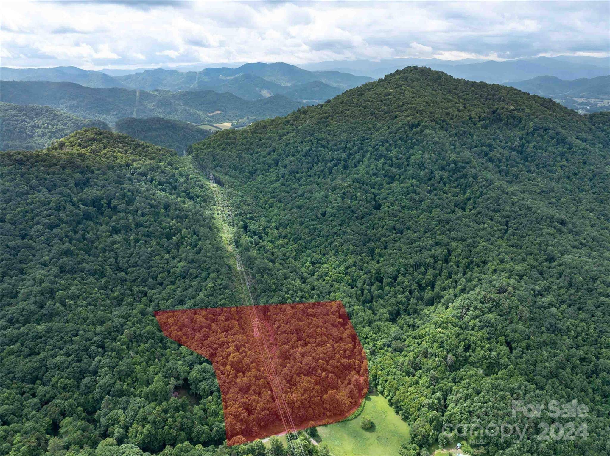 00 Waterwheel CV, Clyde, NC 28721