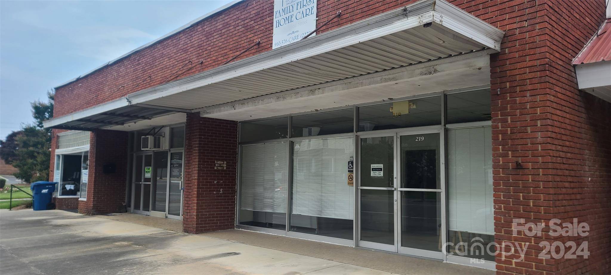 215 N Main ST, Troy, NC 27371
